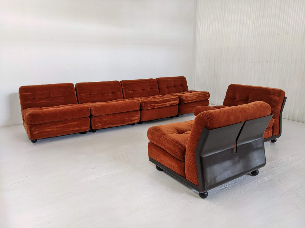Salotto Modulare Amanta – 6 Poltrone – Design Mario Bellini per B&B Italia (1973)