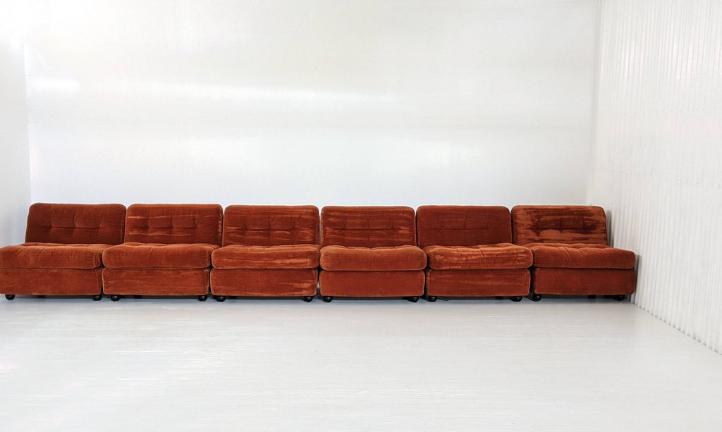 Salotto Modulare Amanta – 6 Poltrone – Design Mario Bellini per B&B Italia (1973)