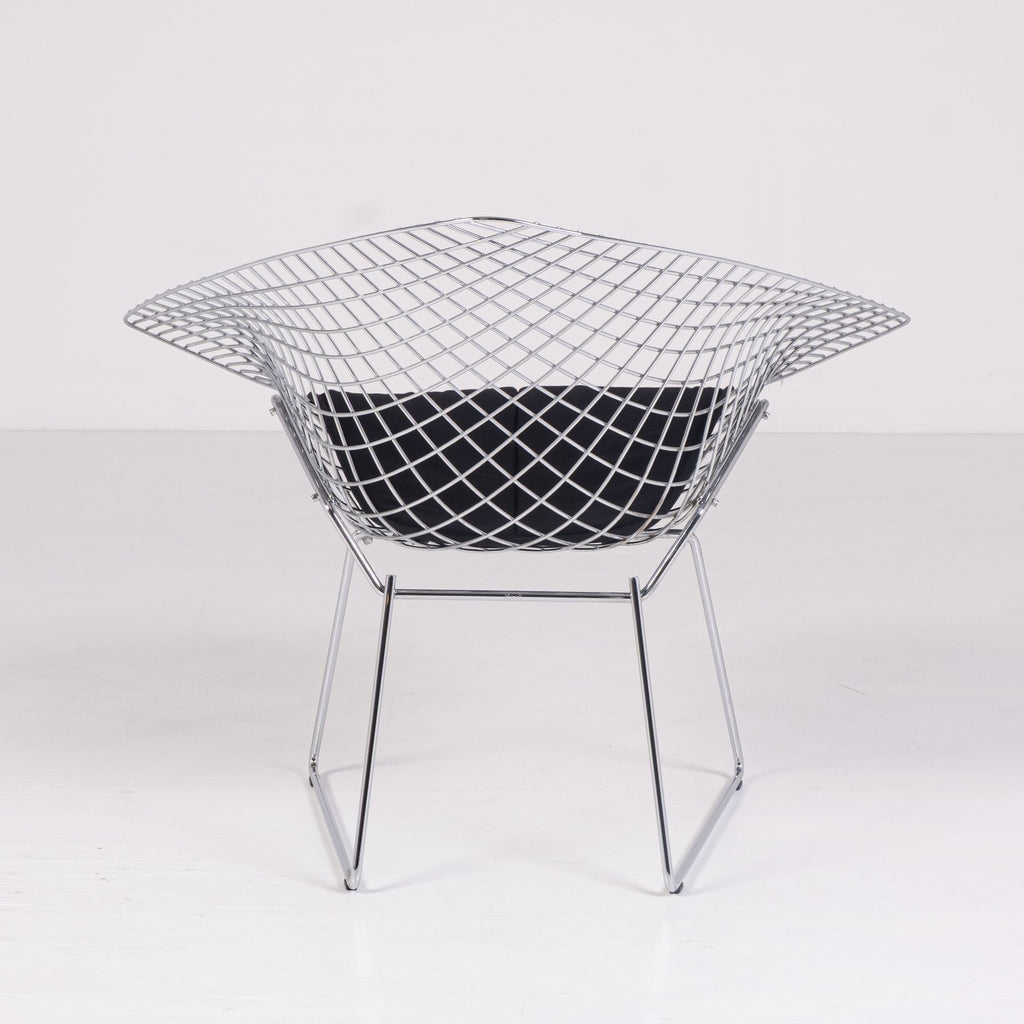 Knoll Diamond chair