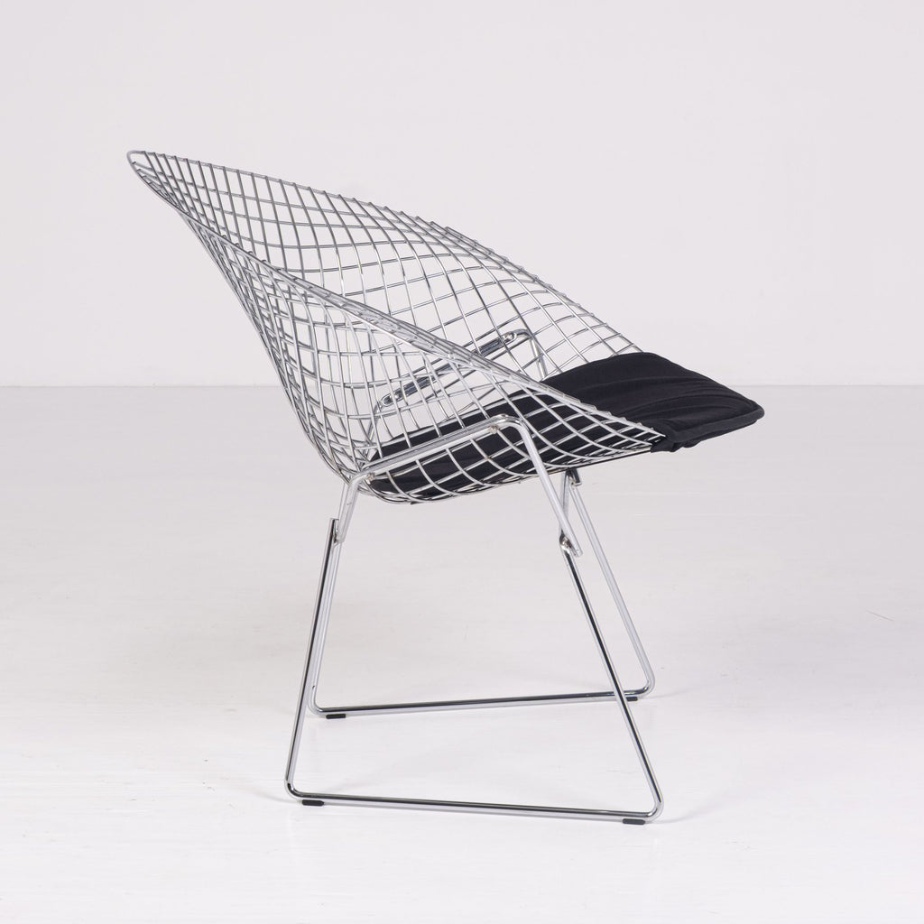 Knoll Diamond chair
