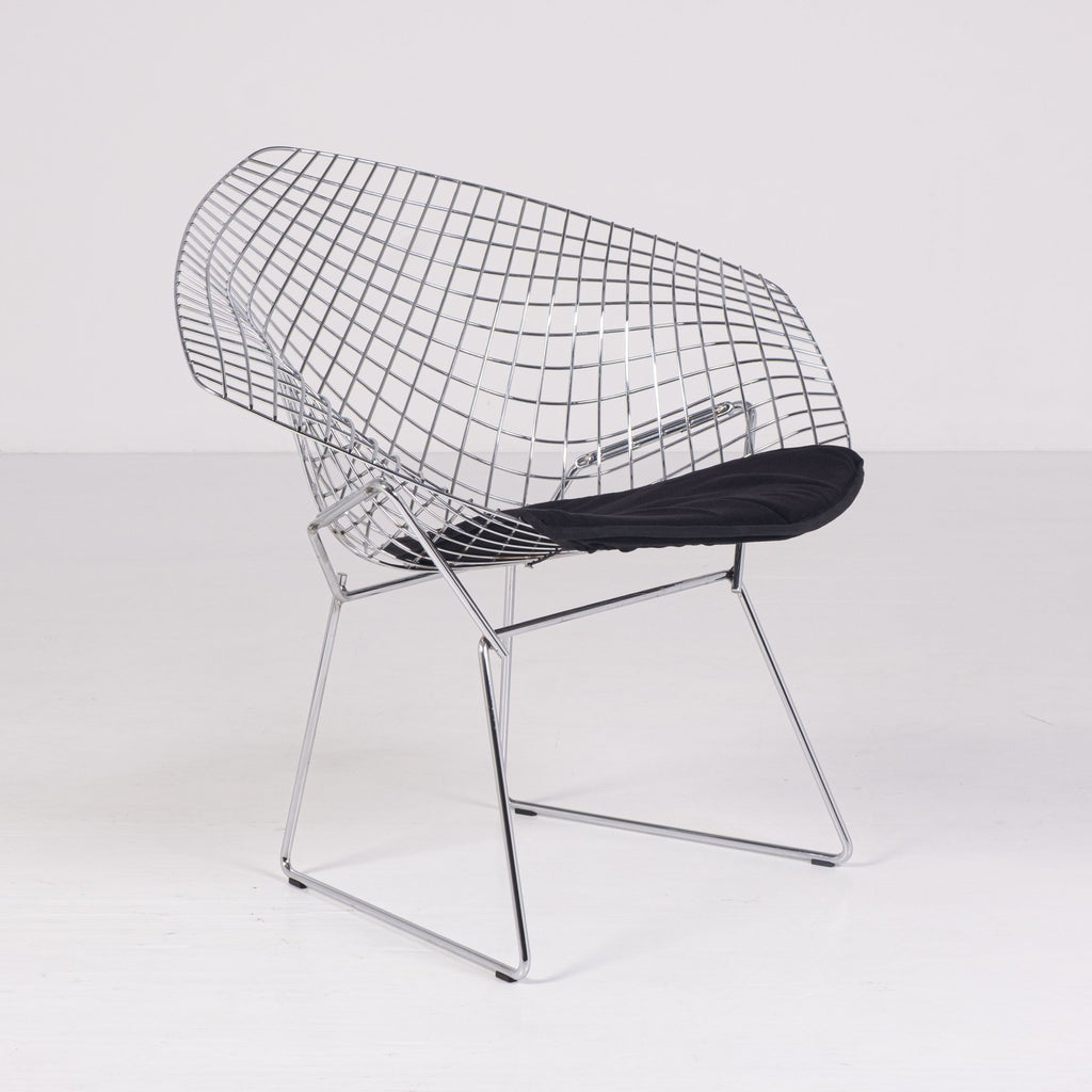 Knoll Diamond chair