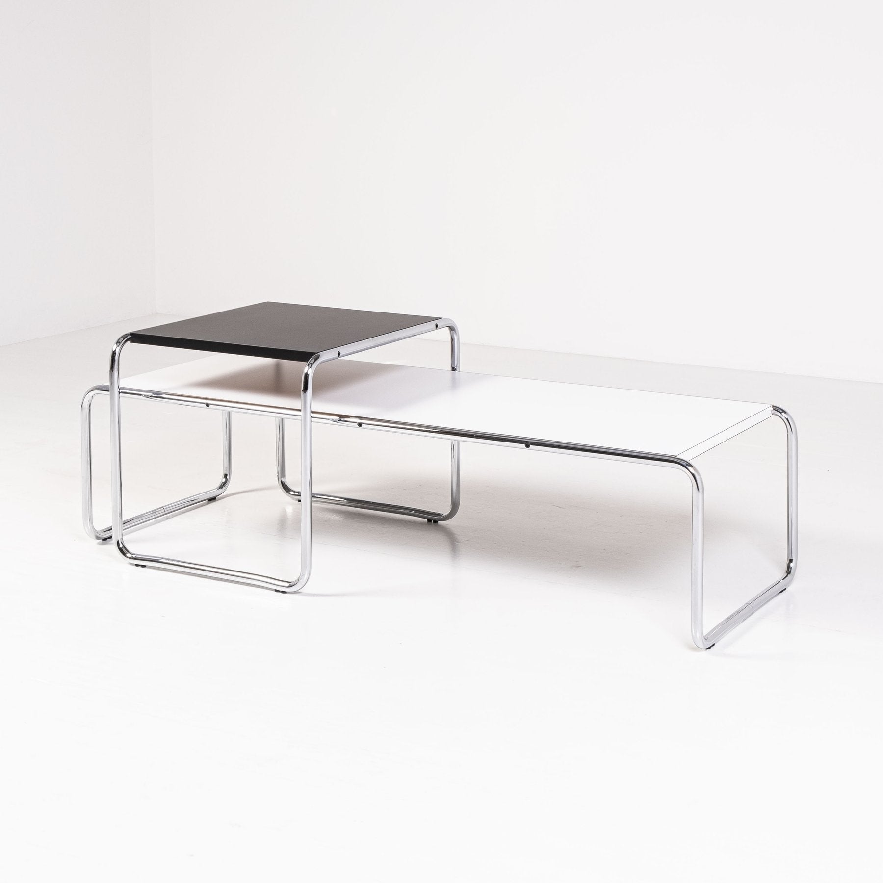 Knoll - Marcel Breuer - Tables Basses Laccio