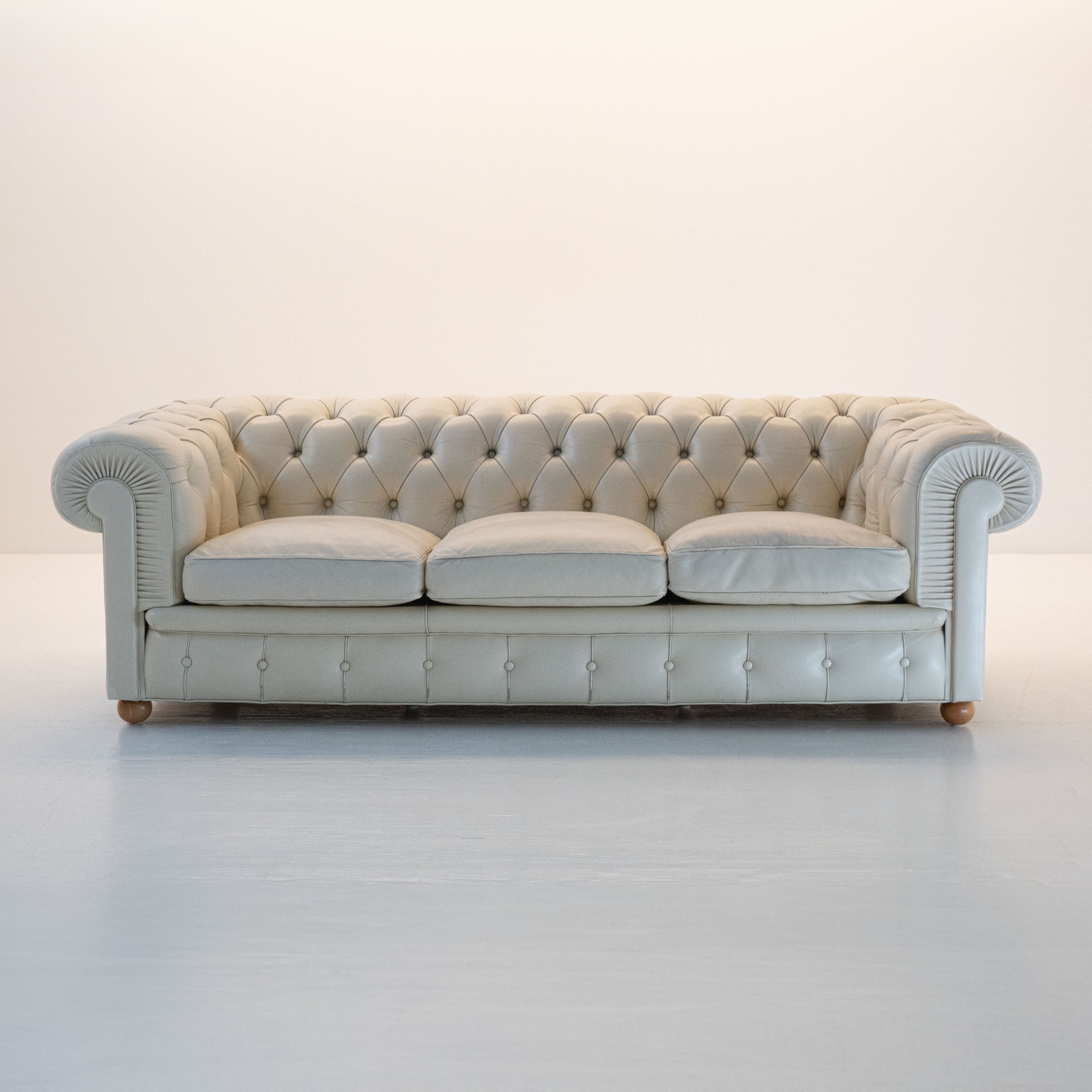 Chester Sofa by Renzo Frau for Poltrona Frau