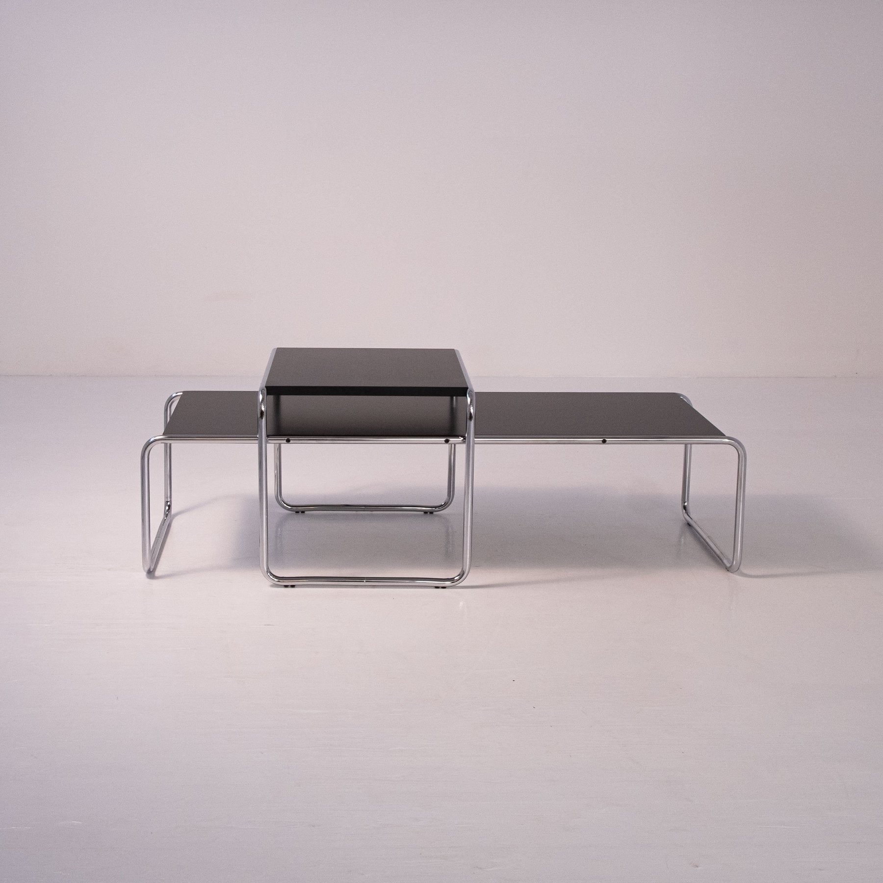 Knoll - Marcel Breuer - Laccio Coffee Tables