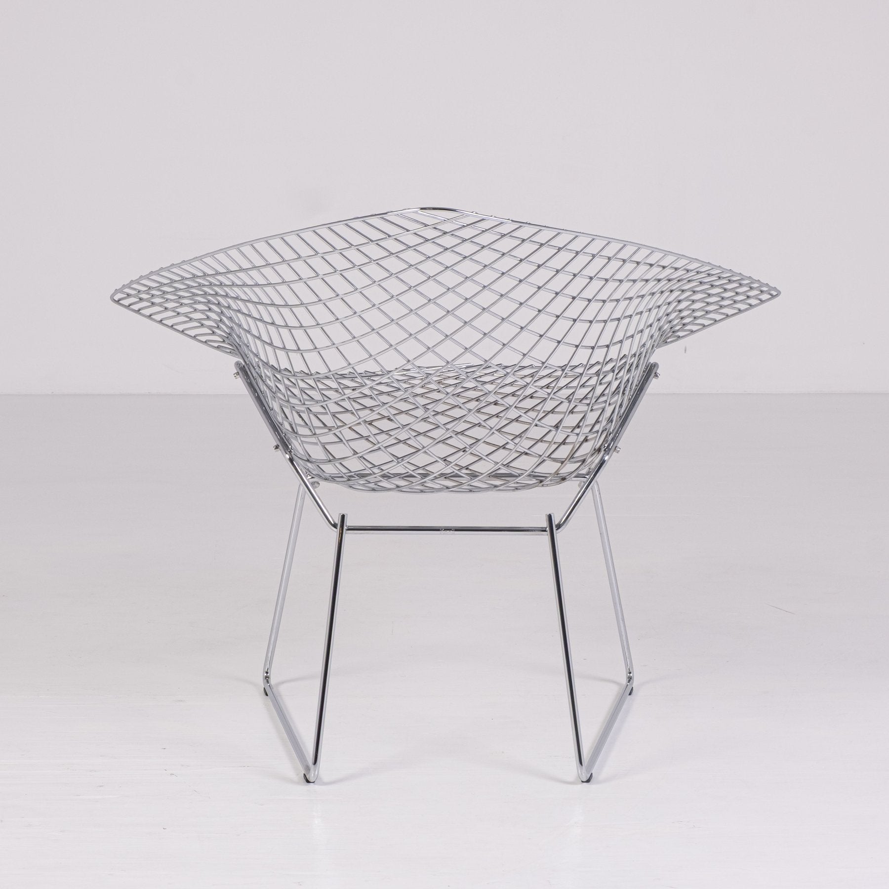 Knoll Diamond chair