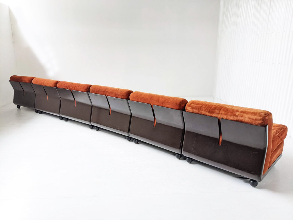 Salotto Modulare Amanta – 6 Poltrone – Design Mario Bellini per B&B Italia (1973)