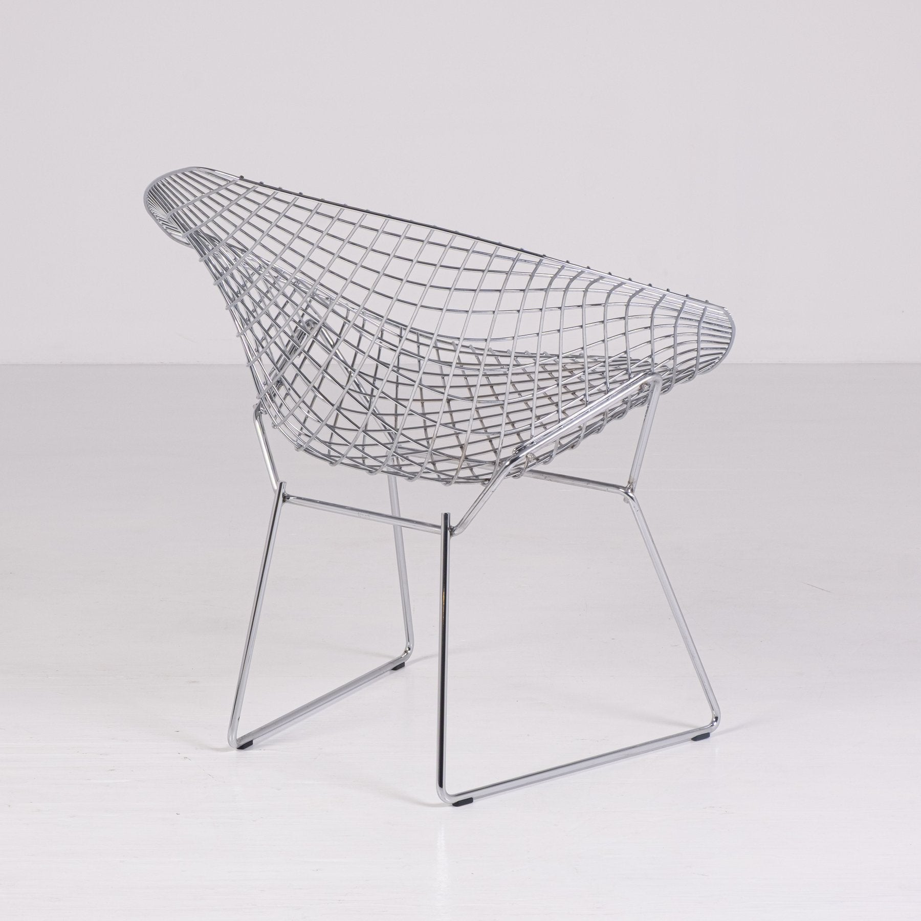 Knoll Diamond chair