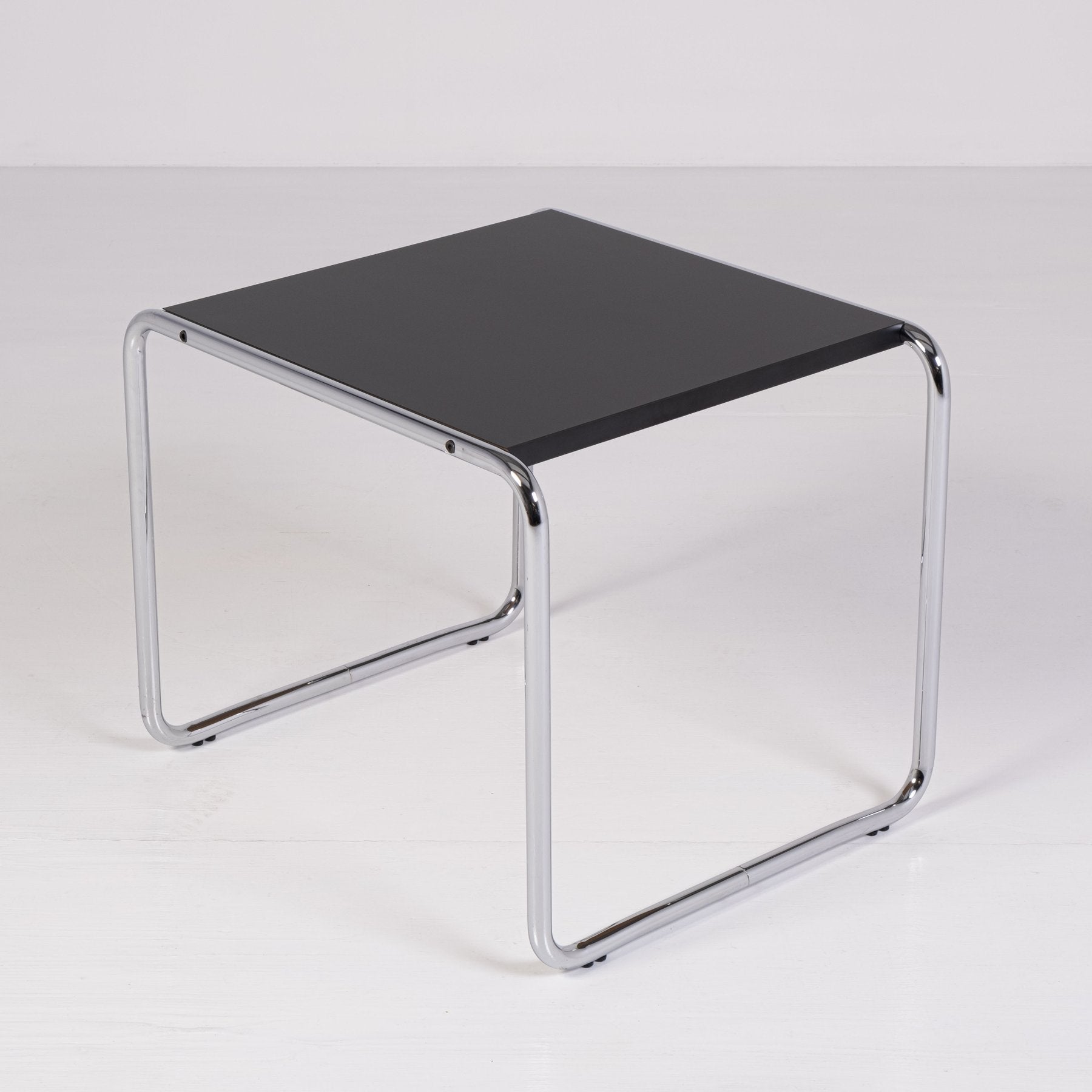 Knoll - Marcel Breuer - Tavolini Laccio