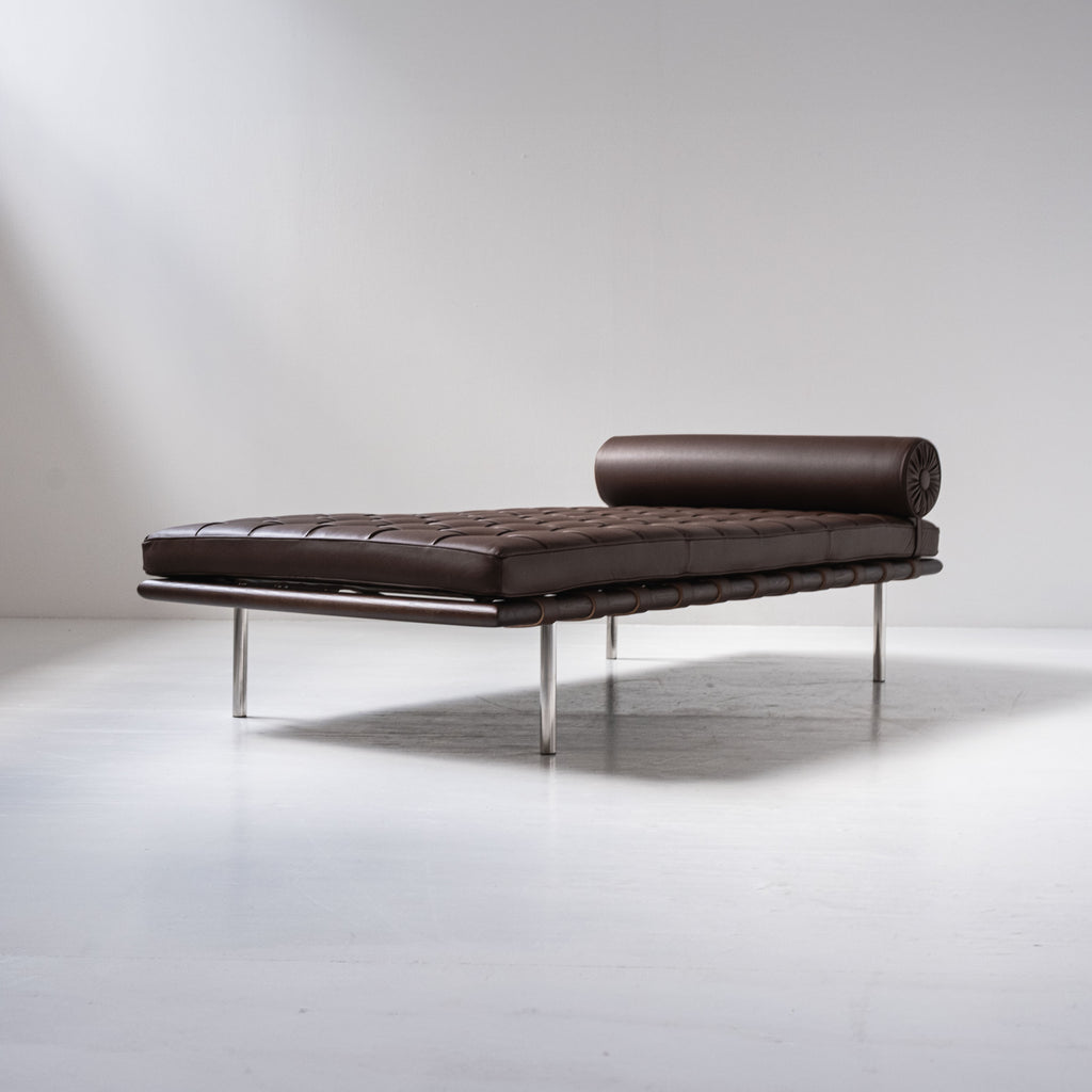 Knoll - Ludwig Mies van der Rohe - Daybed - Barcelona day bed - Acciaio, Pelle, Legno - Nuovo