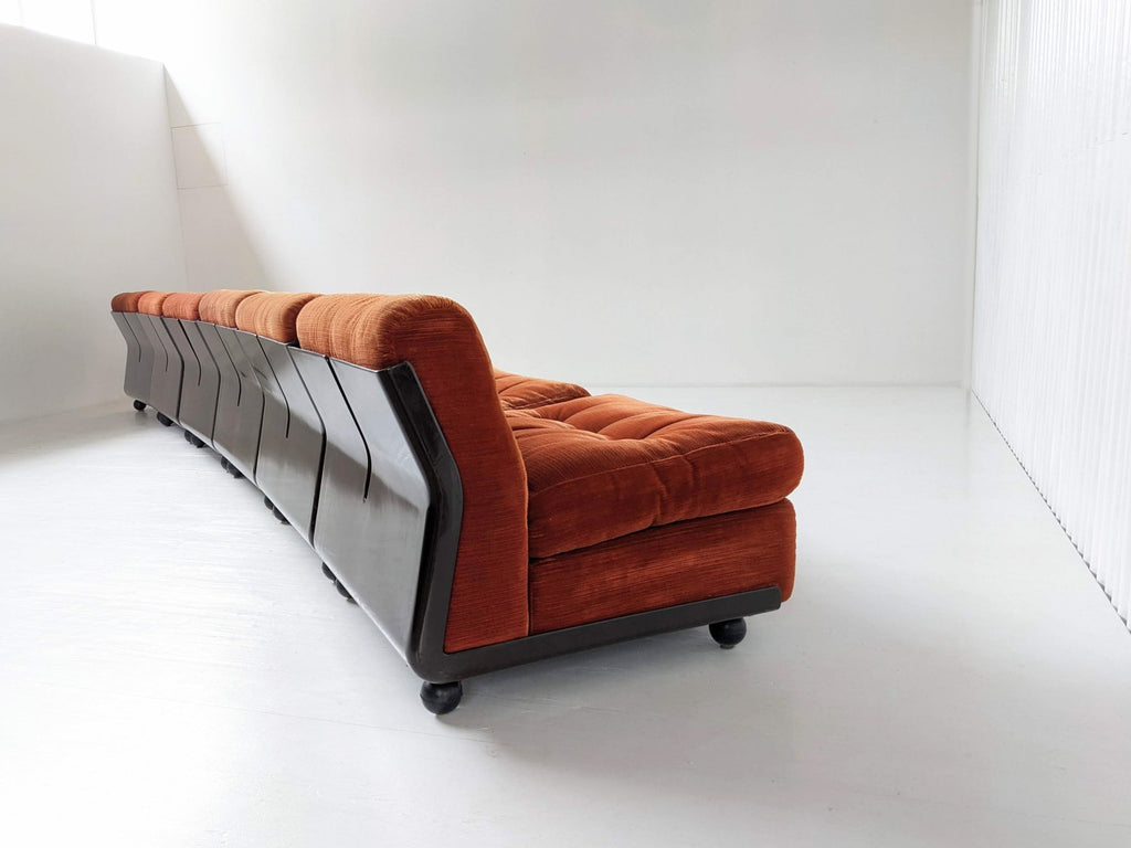 Salotto Modulare Amanta – 6 Poltrone – Design Mario Bellini per B&B Italia (1973)
