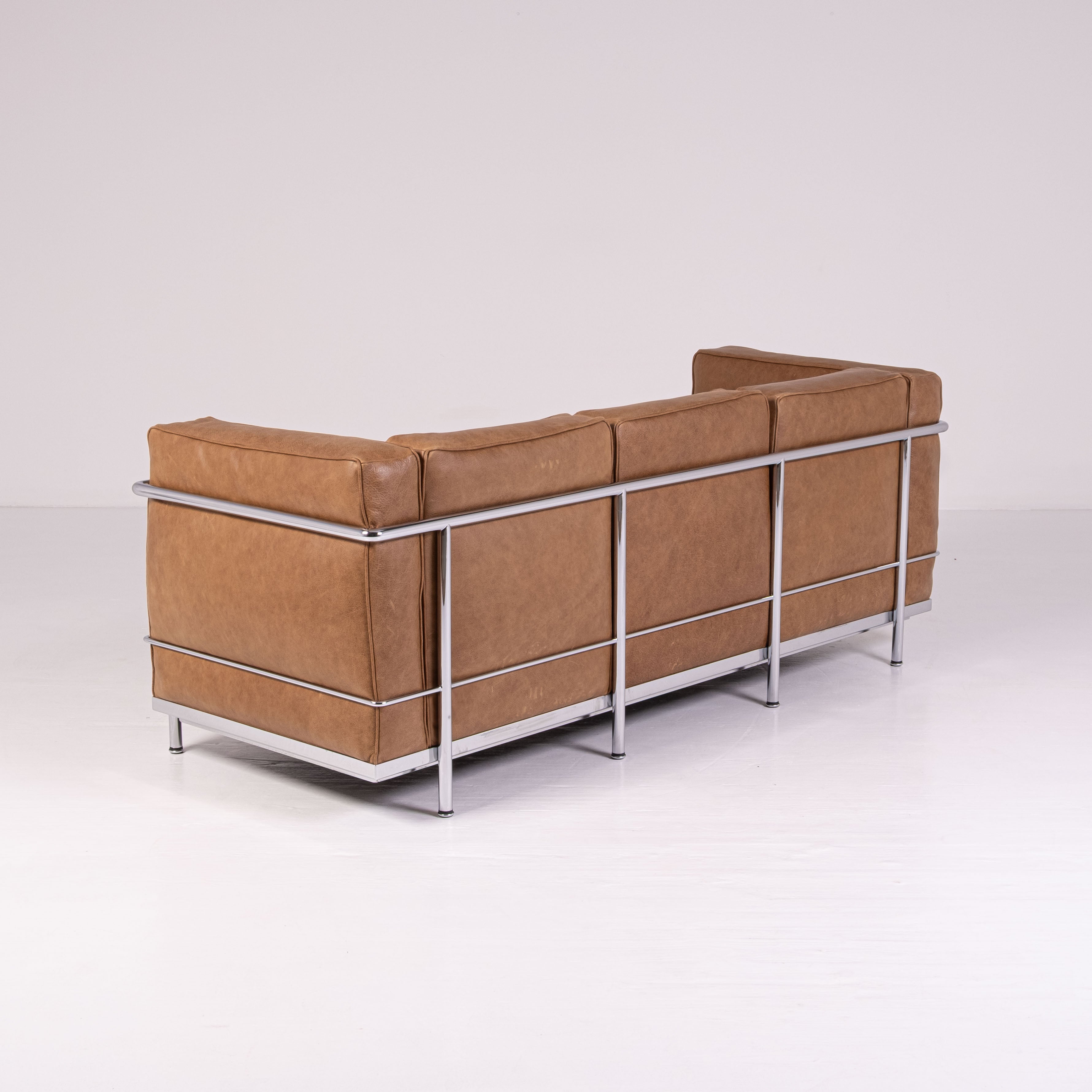 LC2 three-seater sofa by Le Corbusier, Pierre Jeanneret, and Charlotte Perriand for Cassina