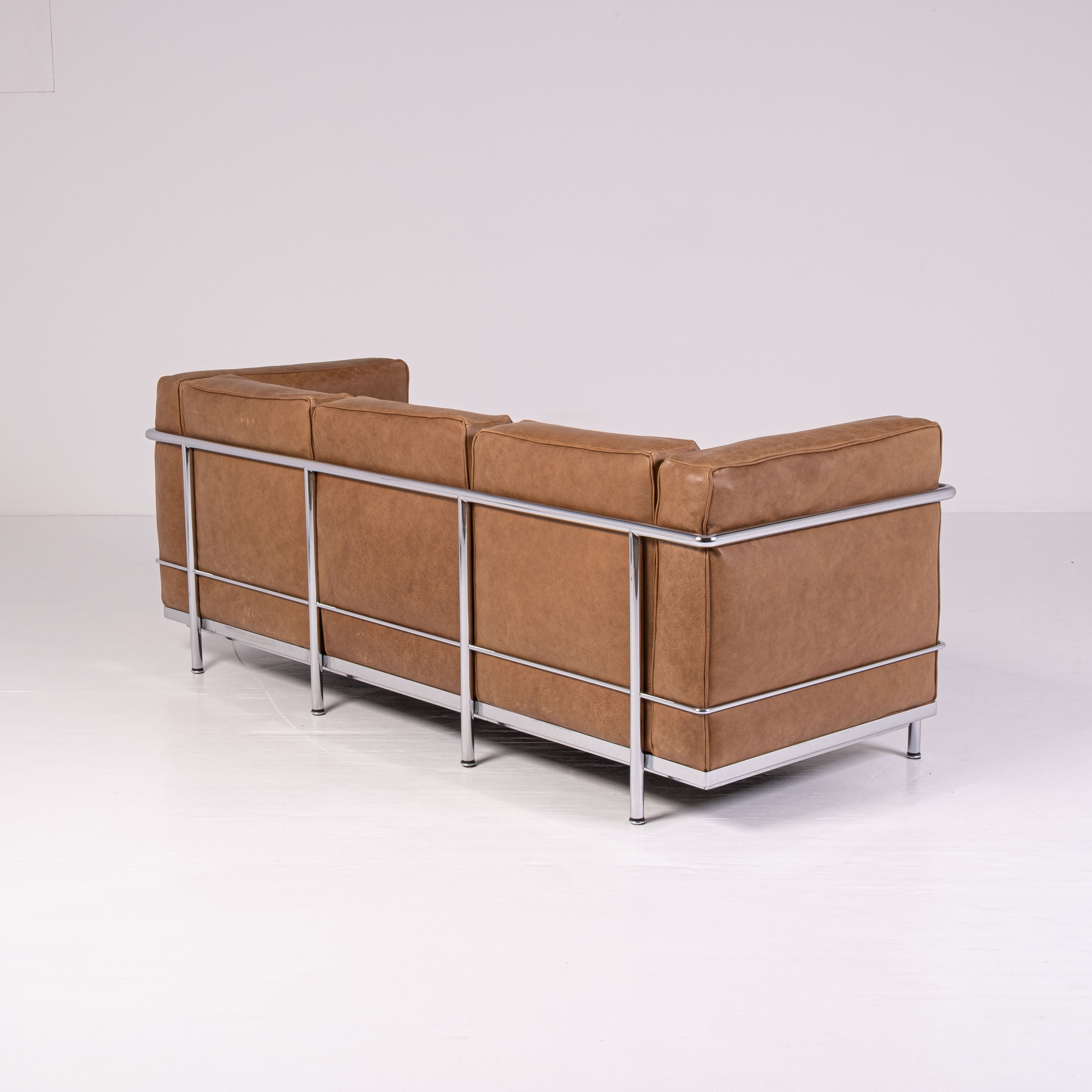 LC2 three-seater sofa by Le Corbusier, Pierre Jeanneret, and Charlotte Perriand for Cassina