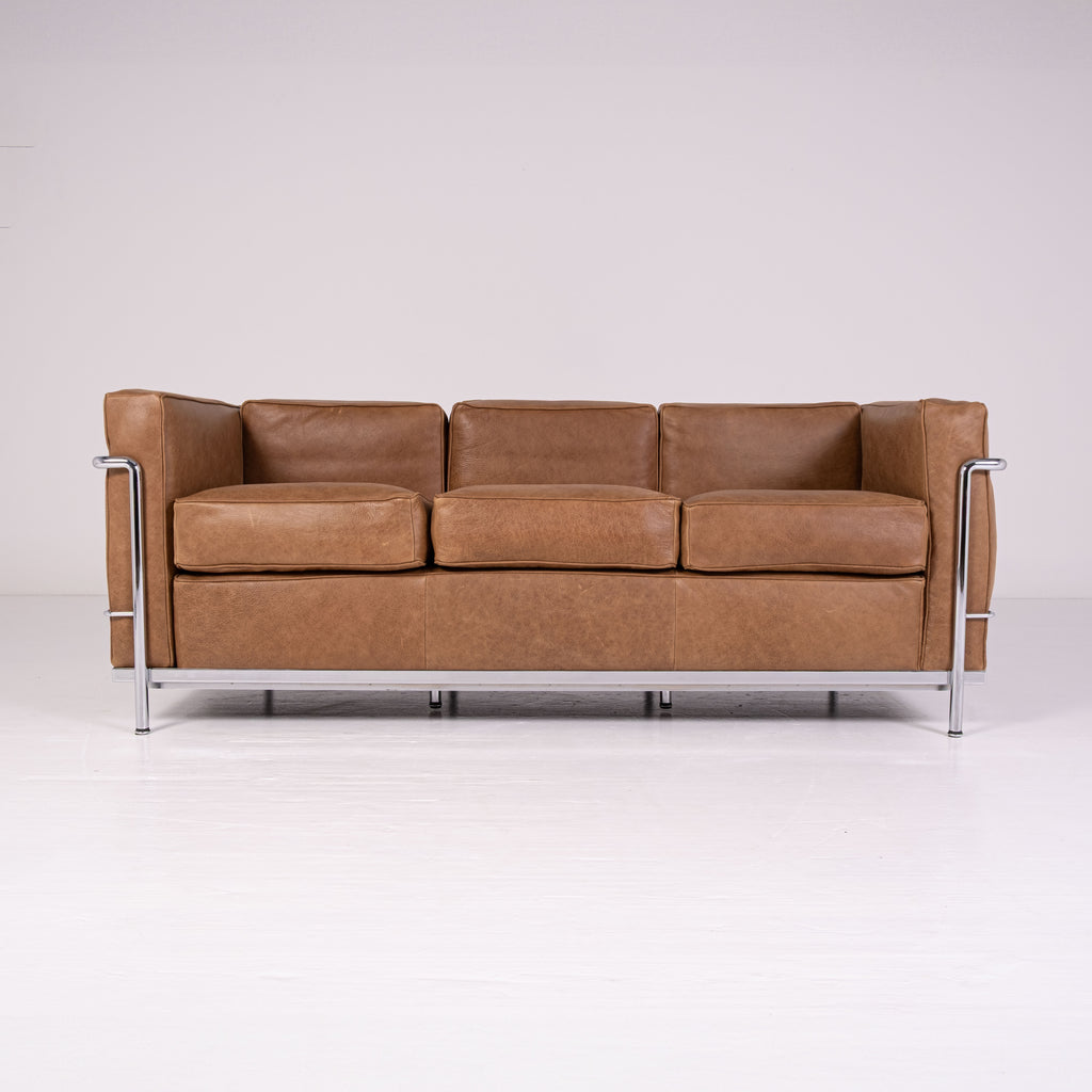 LC2 three-seater sofa by Le Corbusier, Pierre Jeanneret, and Charlotte Perriand for Cassina