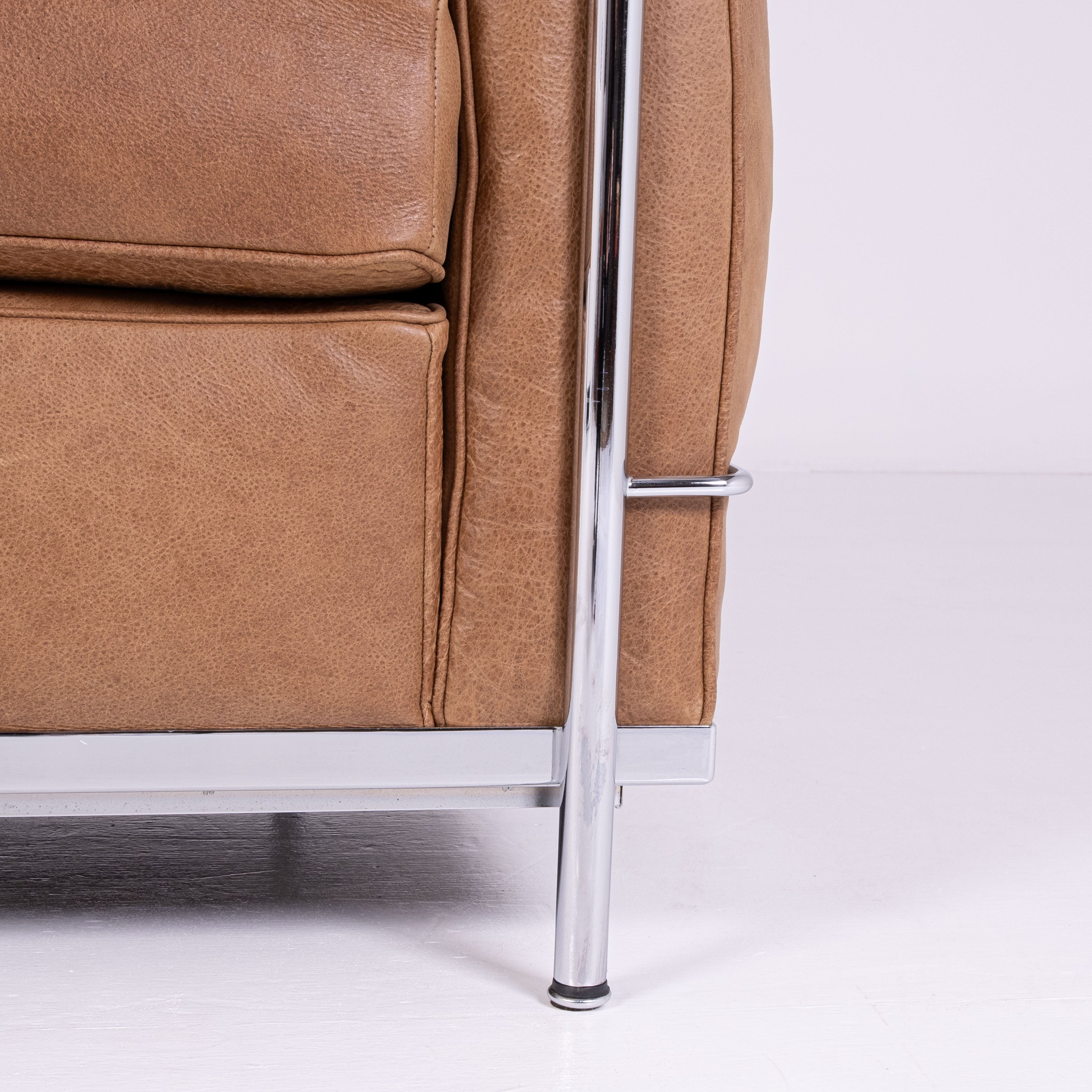 LC2 three-seater sofa by Le Corbusier, Pierre Jeanneret, and Charlotte Perriand for Cassina