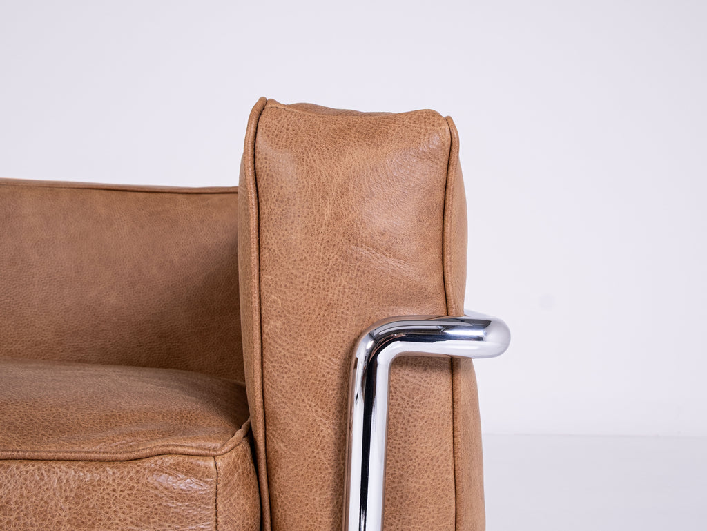 LC2 three-seater sofa by Le Corbusier, Pierre Jeanneret, and Charlotte Perriand for Cassina
