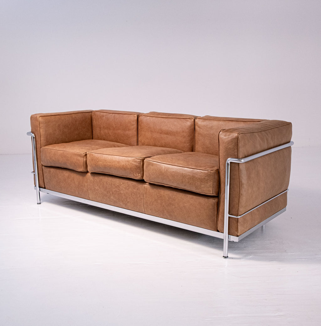 LC2 three-seater sofa by Le Corbusier, Pierre Jeanneret, and Charlotte Perriand for Cassina
