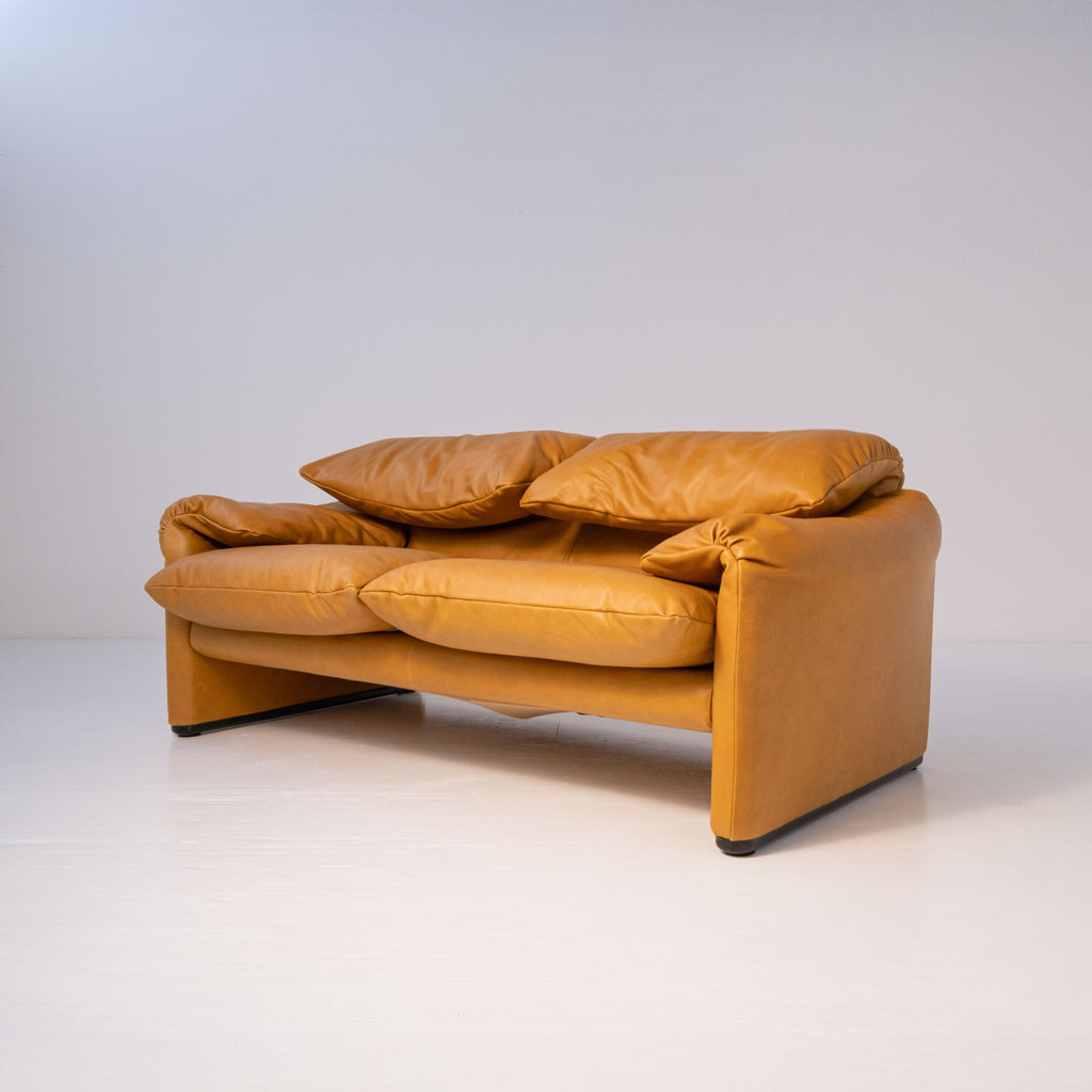 Canapé Maralunga par Vico Magistretti pour Cassina