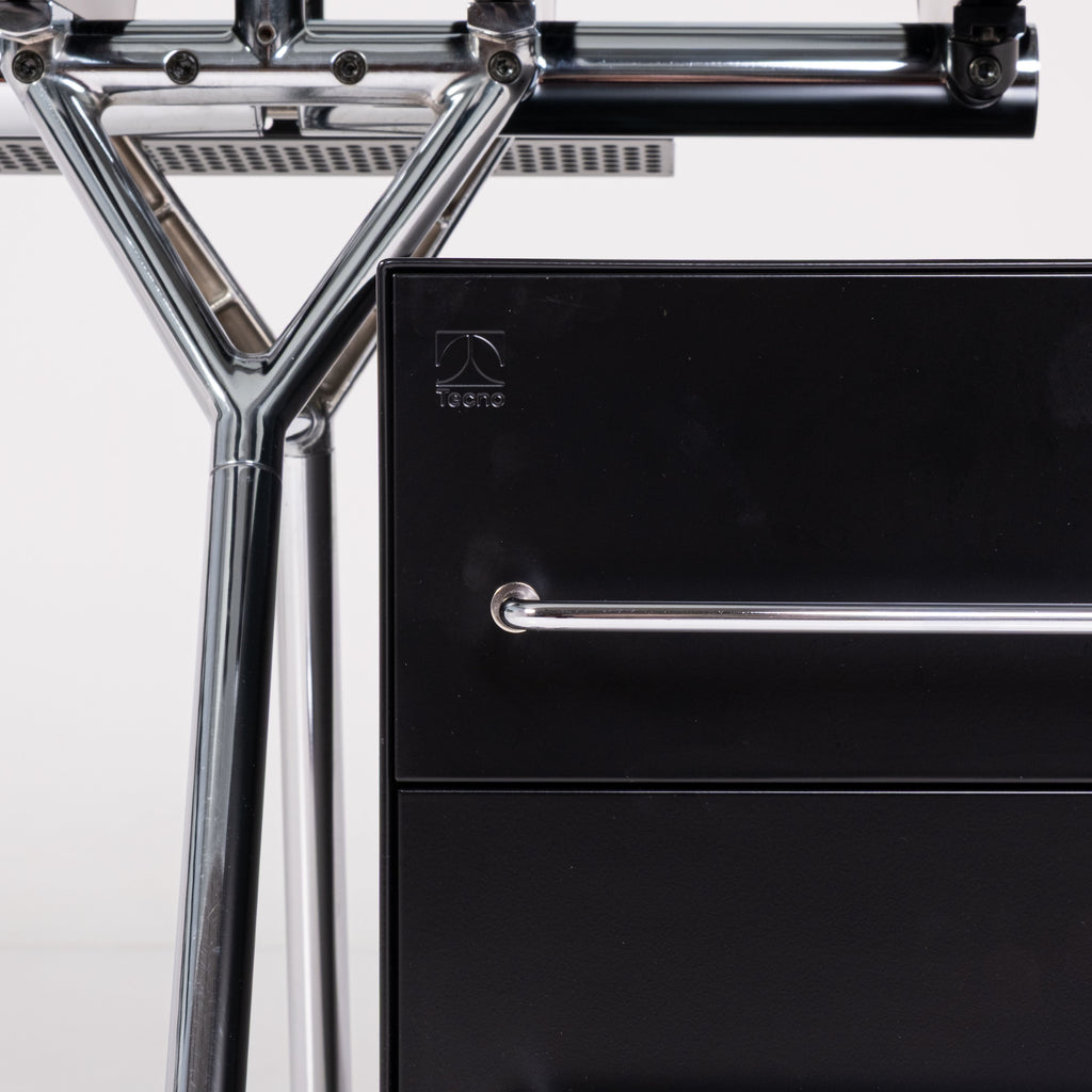 Bureau Nomos de Norman Foster pour Tecno