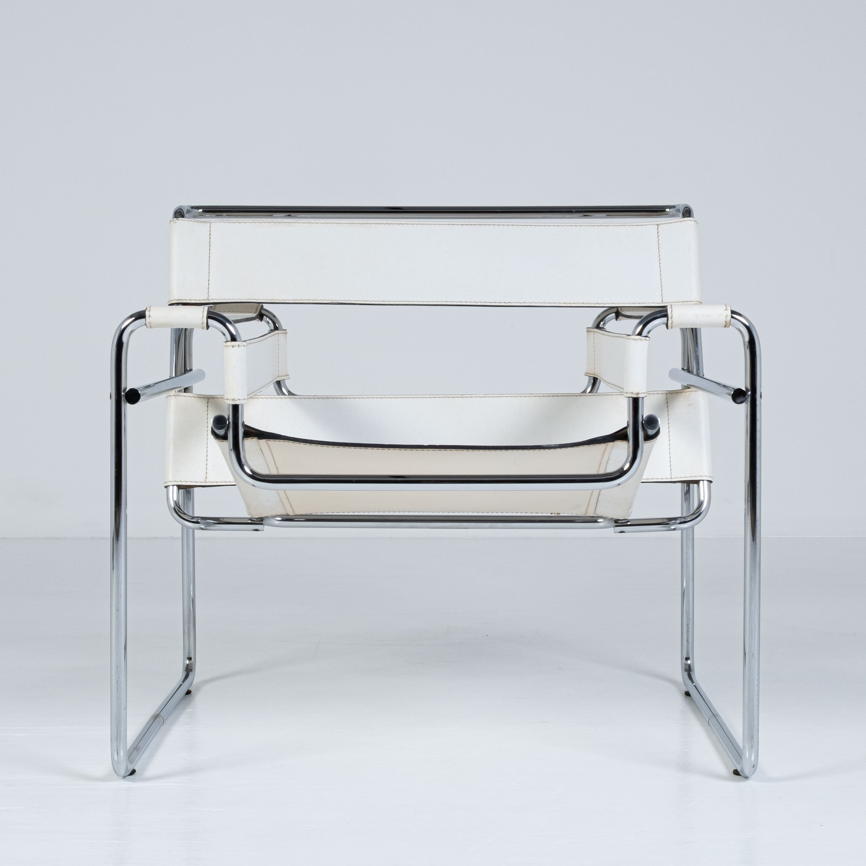 Sedia Wassily (Mod. B3) – design Marcel Breuer per Gavina (Copia)