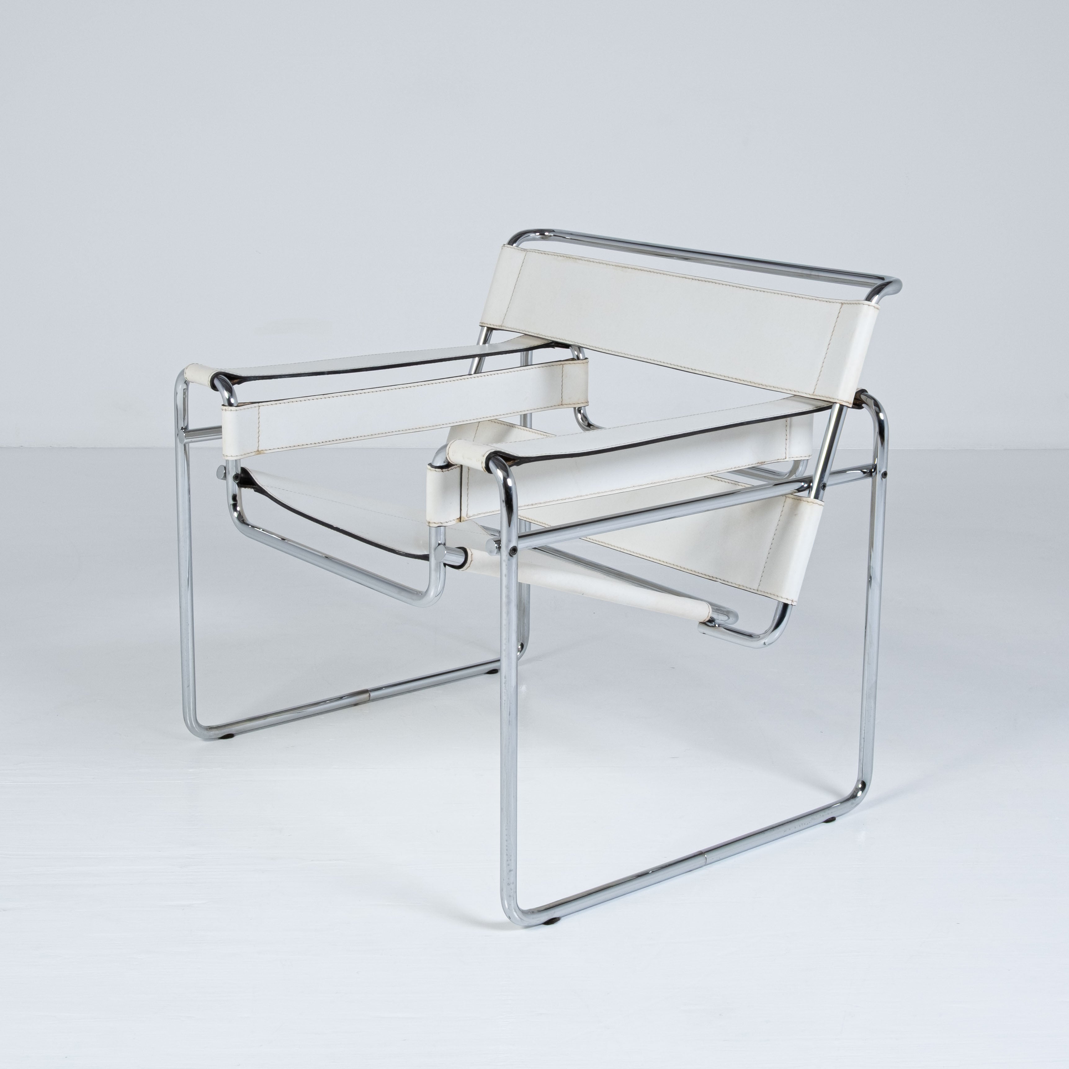 Sedia Wassily (Mod. B3) – design Marcel Breuer per Gavina (Copia)