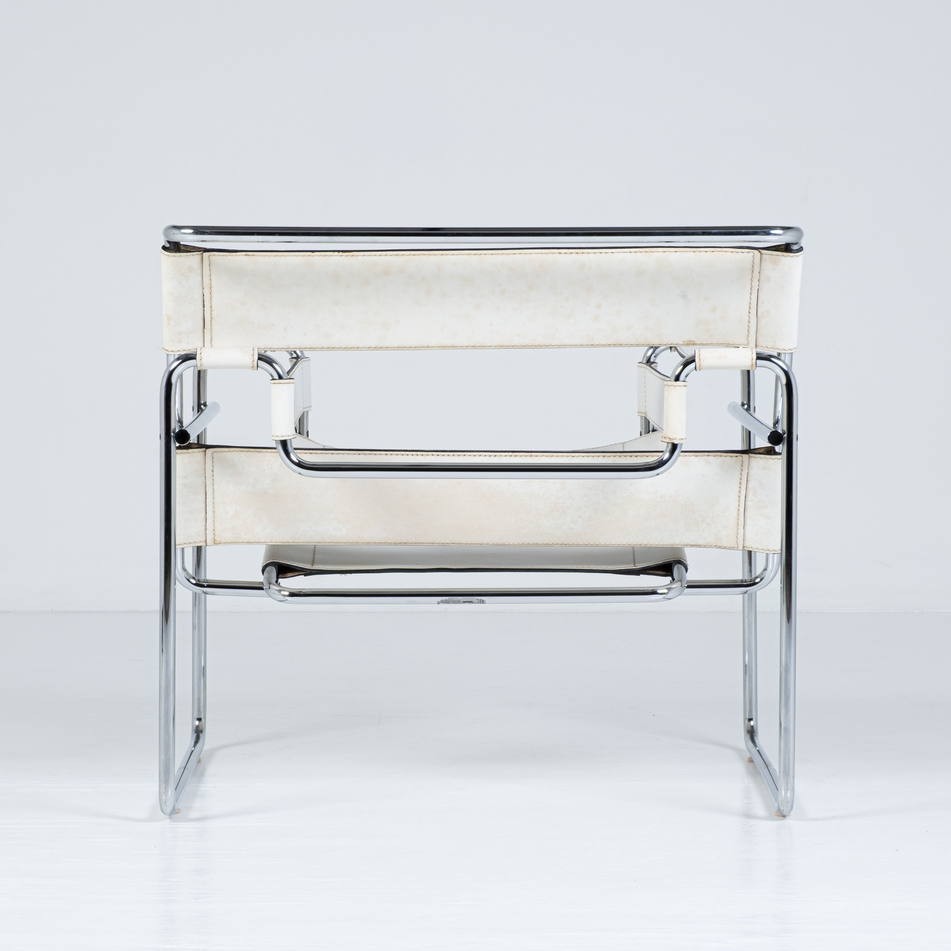 Sedia Wassily (Mod. B3) – design Marcel Breuer per Gavina (Copia)