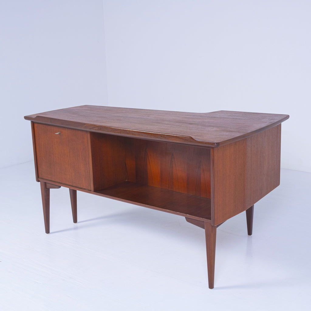 Scrivania Boomerang A10 – Design Scandinavo Anni ’60, Teak