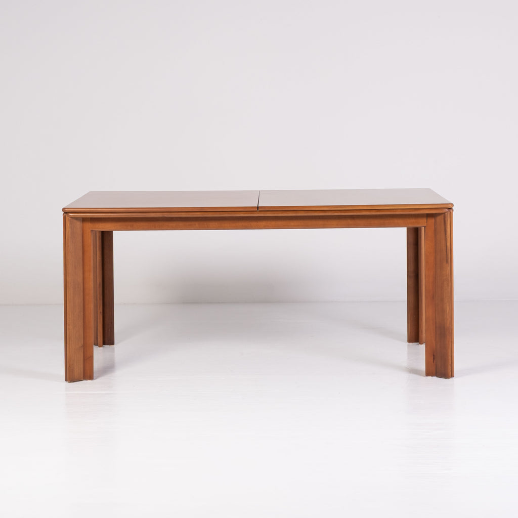 Mou table by Afra and Tobia Scarpa for Molteni