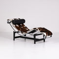 Chaise Longue LC4 di Le Corbusier, Pierre Jeanneret e Charlotte Perriand per Alivar