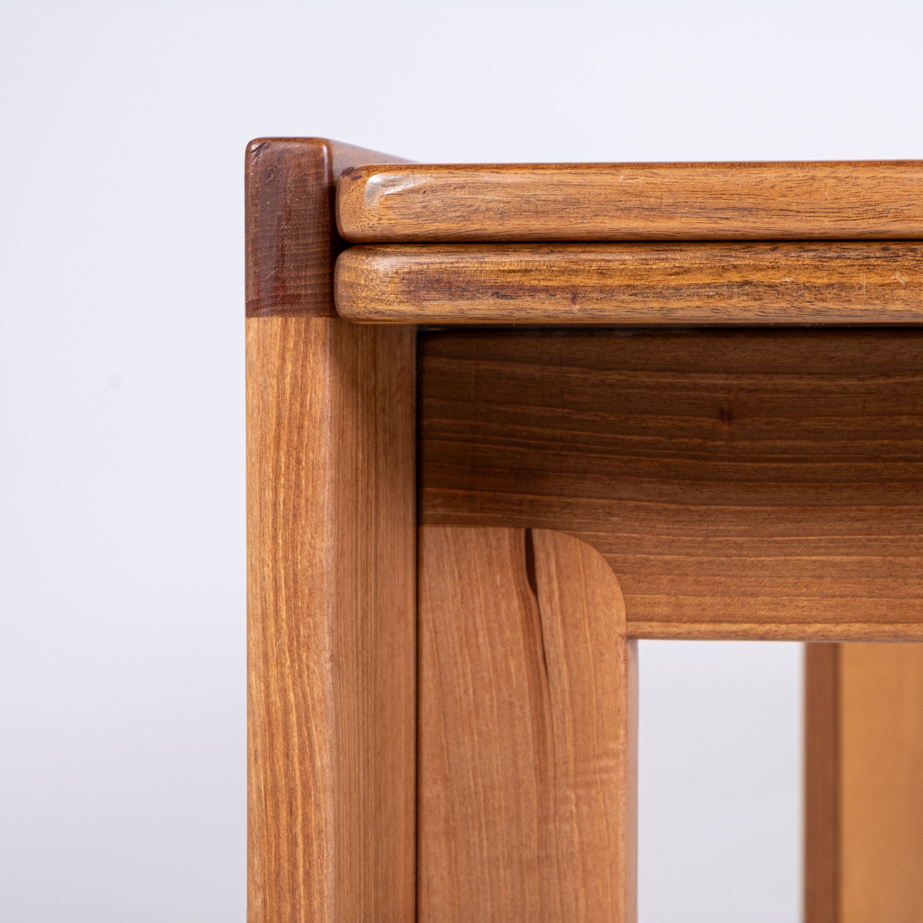 Tavolo 778 di Afra e Tobia Scarpa per Cassina