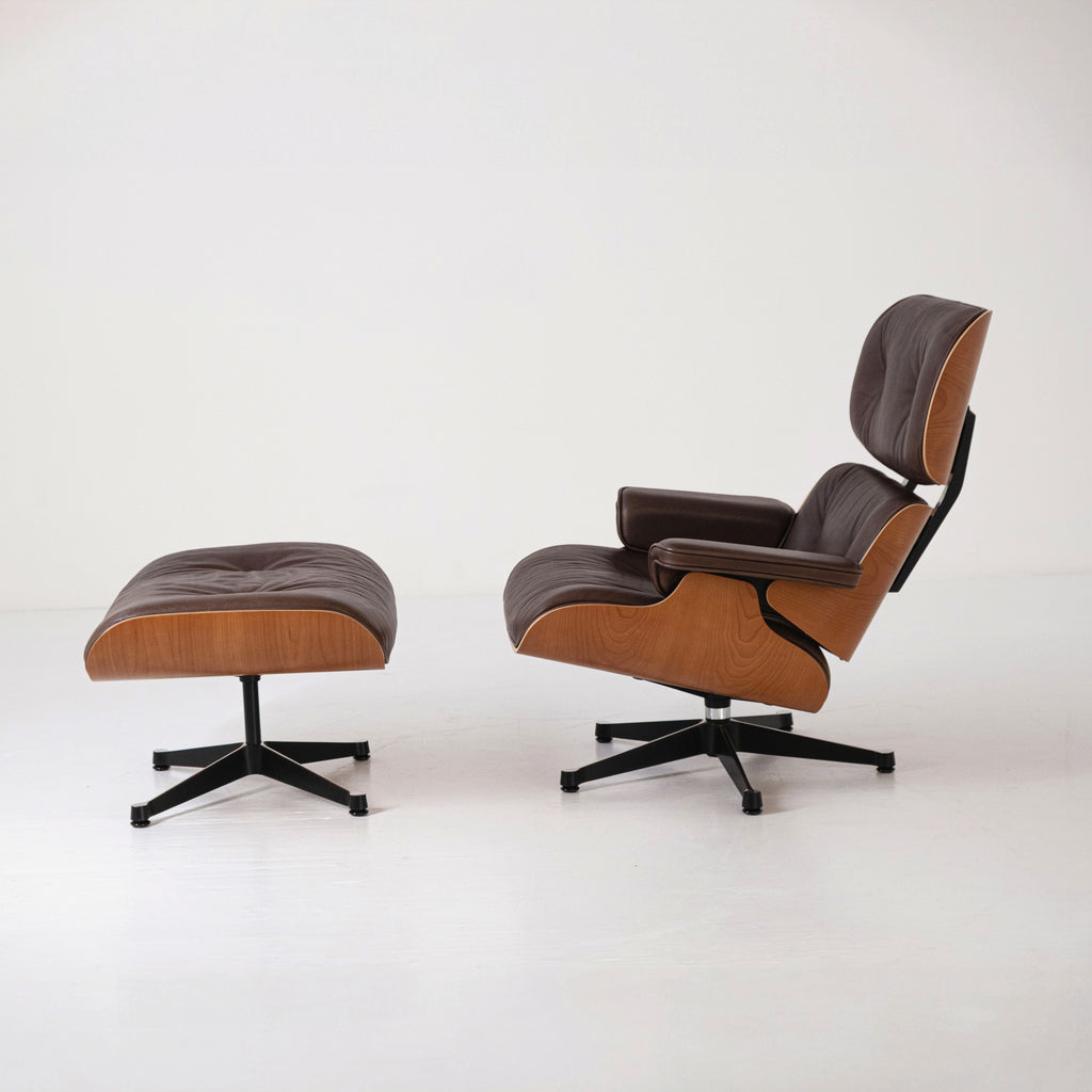 Lounge Chair & Ottoman – Charles & Ray Eames for Vitra