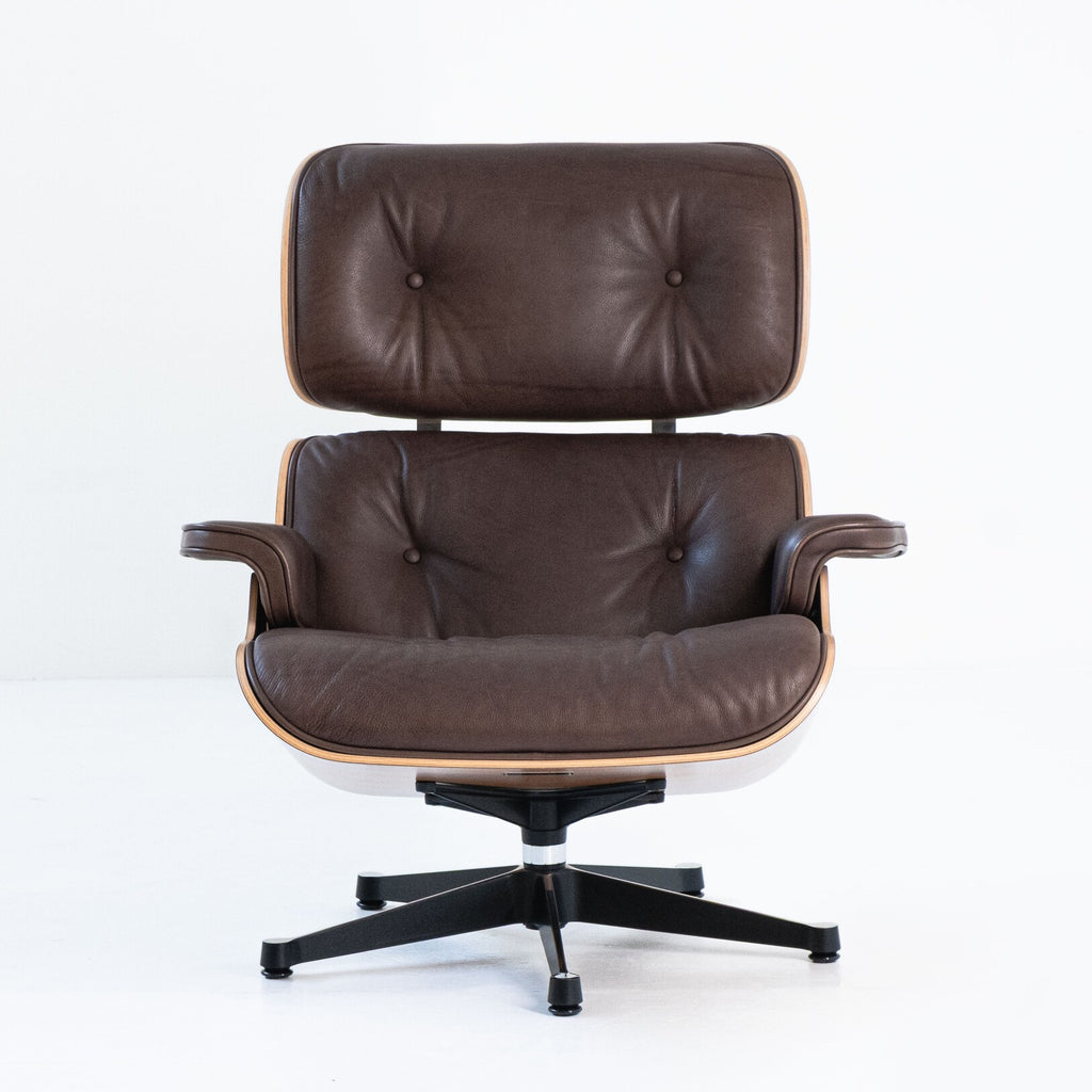 Lounge Chair & Ottoman – Charles & Ray Eames for Vitra