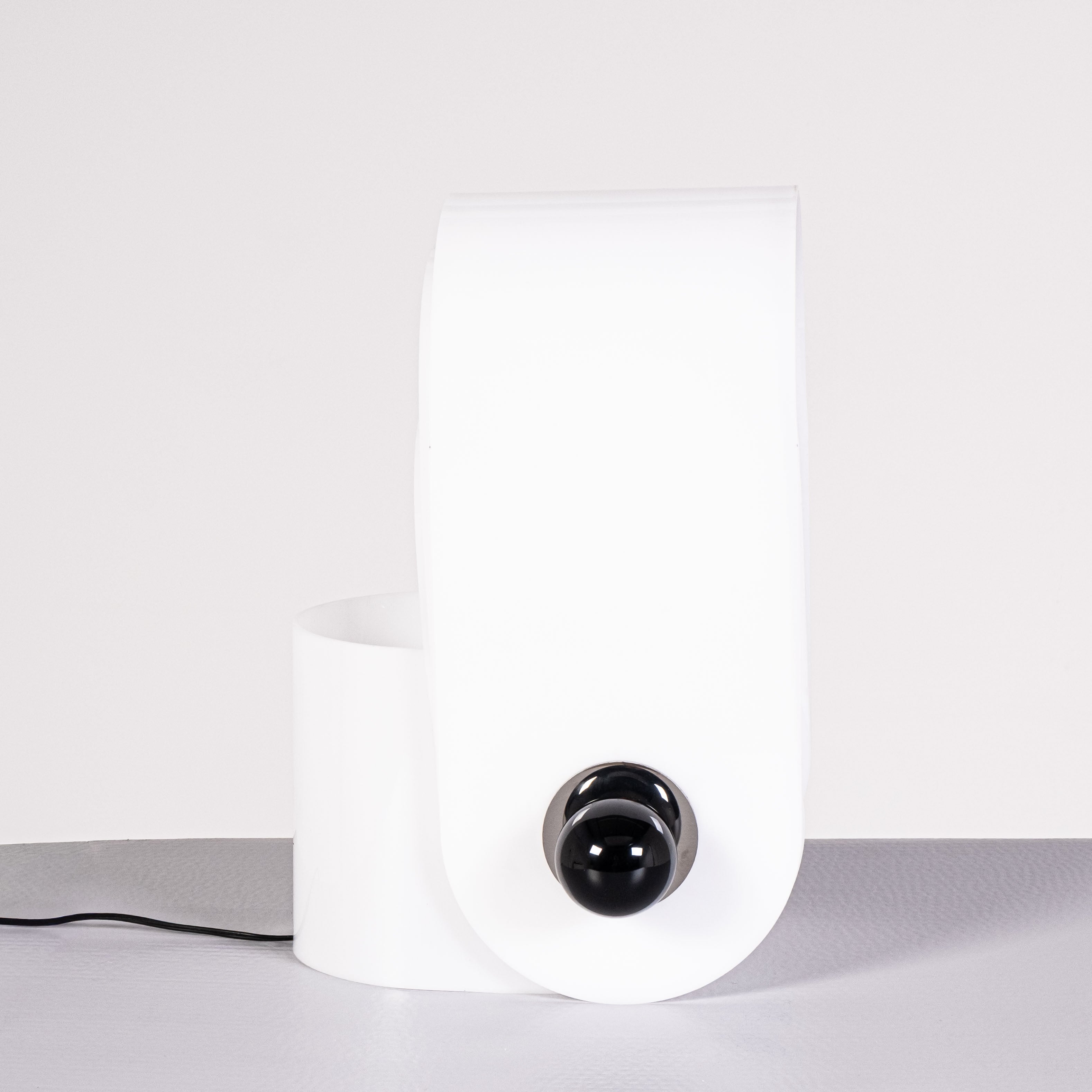 Lampe de table Gherpe – design Superstudio pour Poltronova
