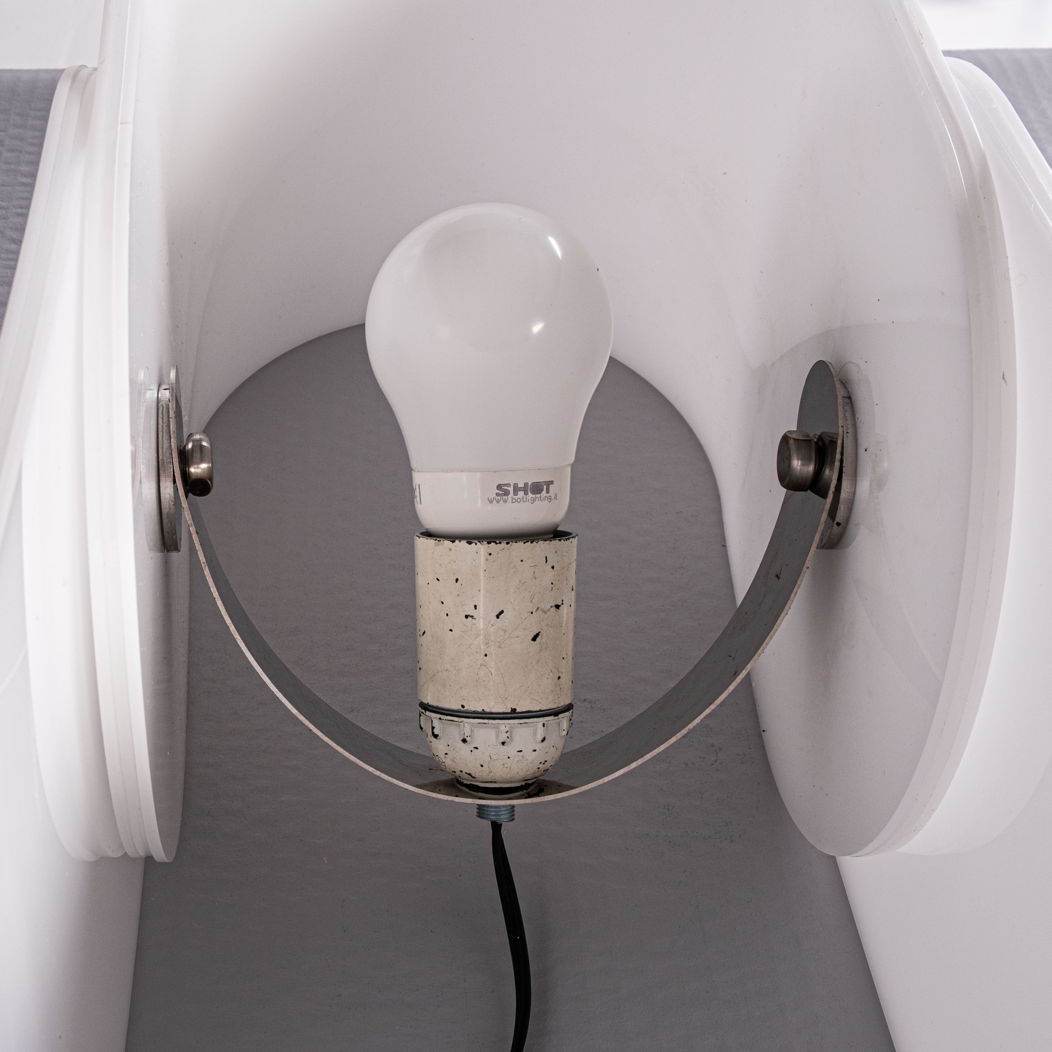 Lampe de table Gherpe – design Superstudio pour Poltronova