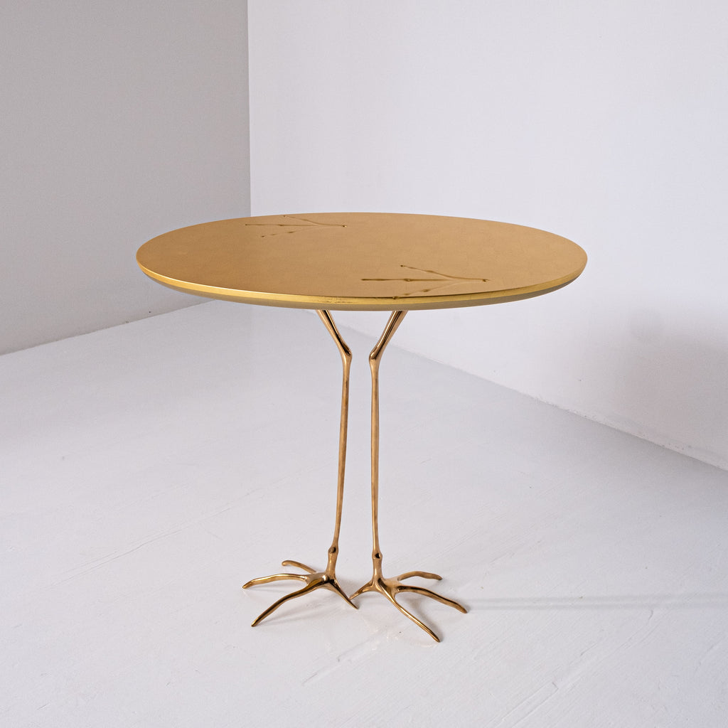 Tavolino Traccia di Meret Oppenheim per Cassina – Icona Surrealista del Design
