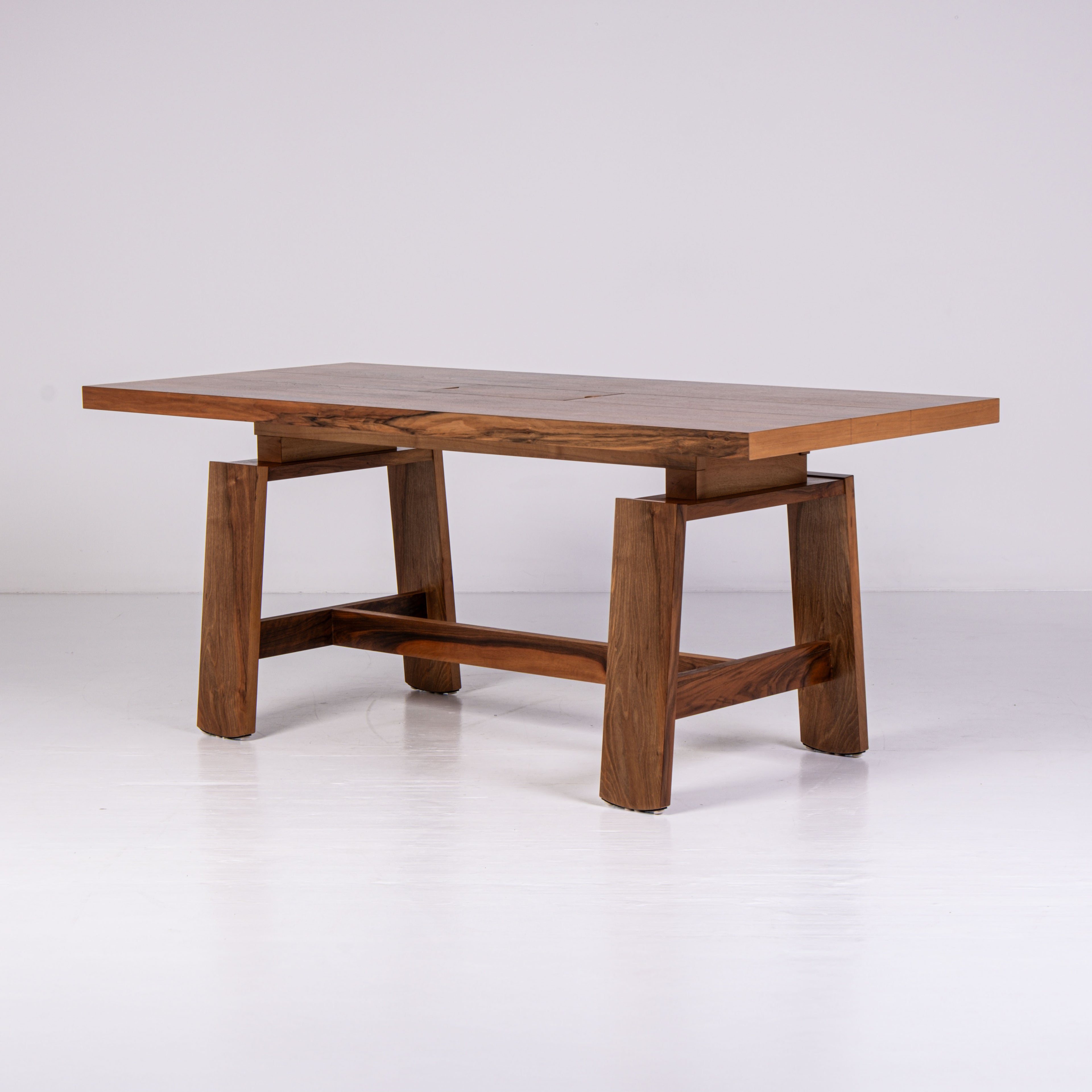 611 table by Silvio Coppola for Bernini