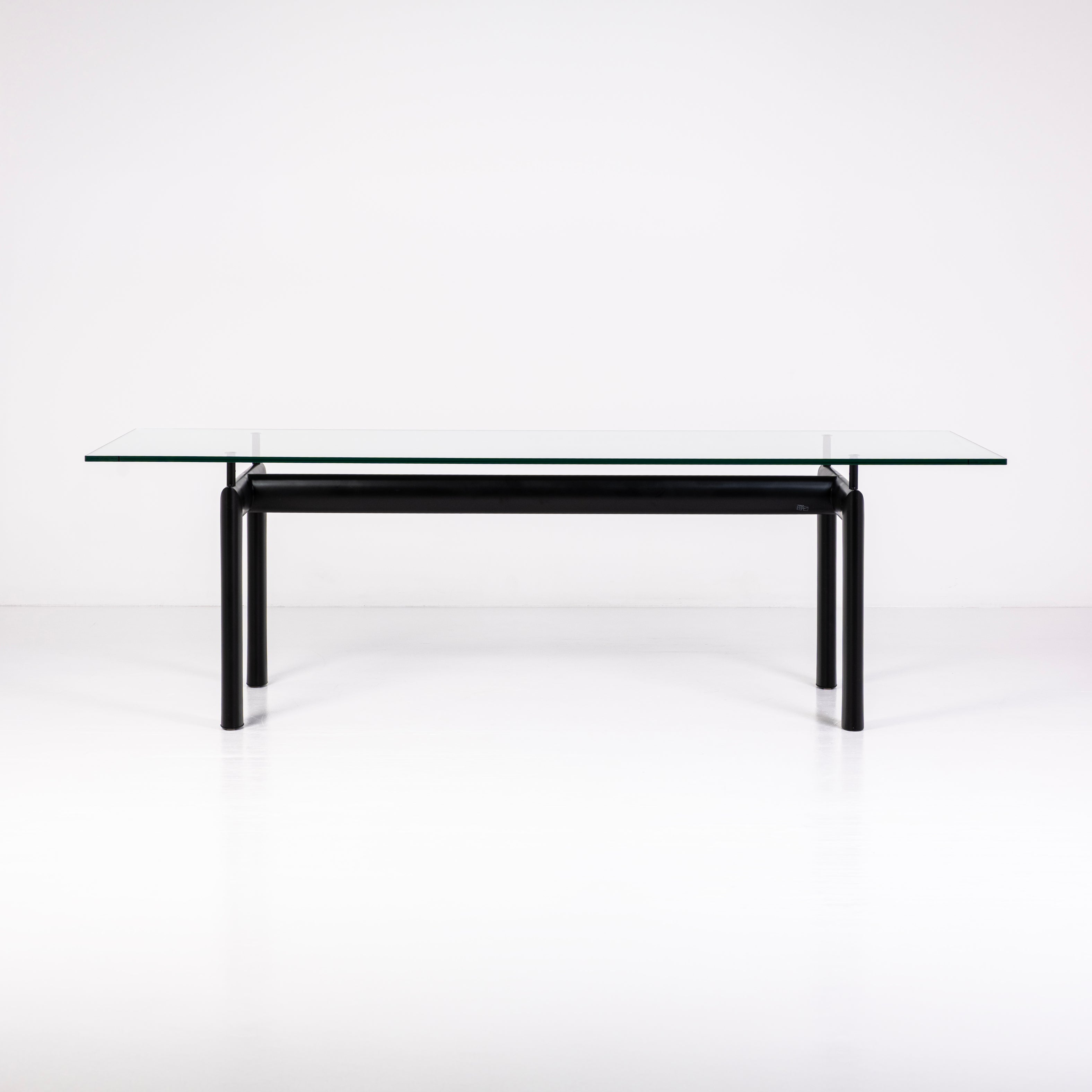 Tavolo LC6 – Design Le Corbusier per Cassina
