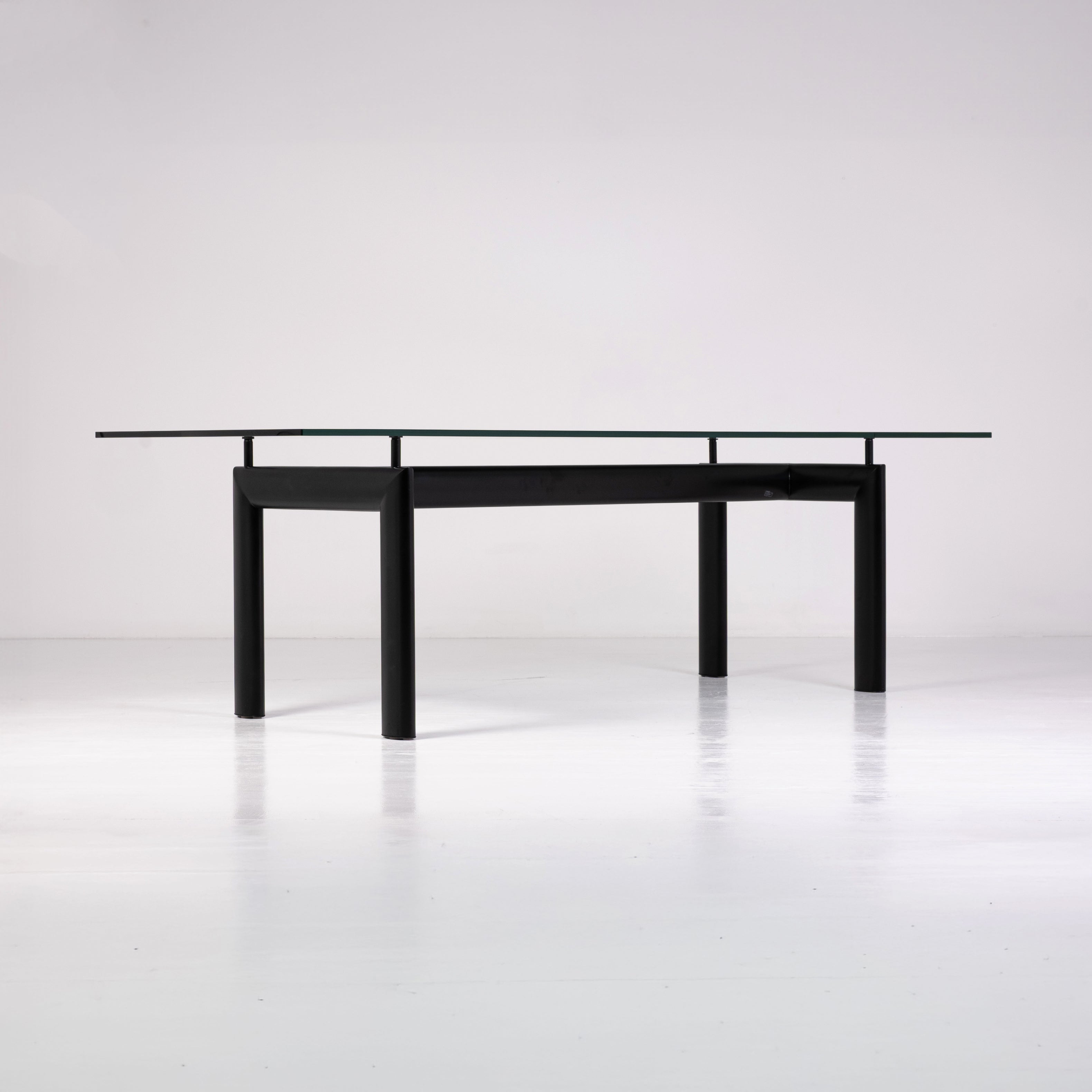 Tavolo LC6 – Design Le Corbusier per Cassina