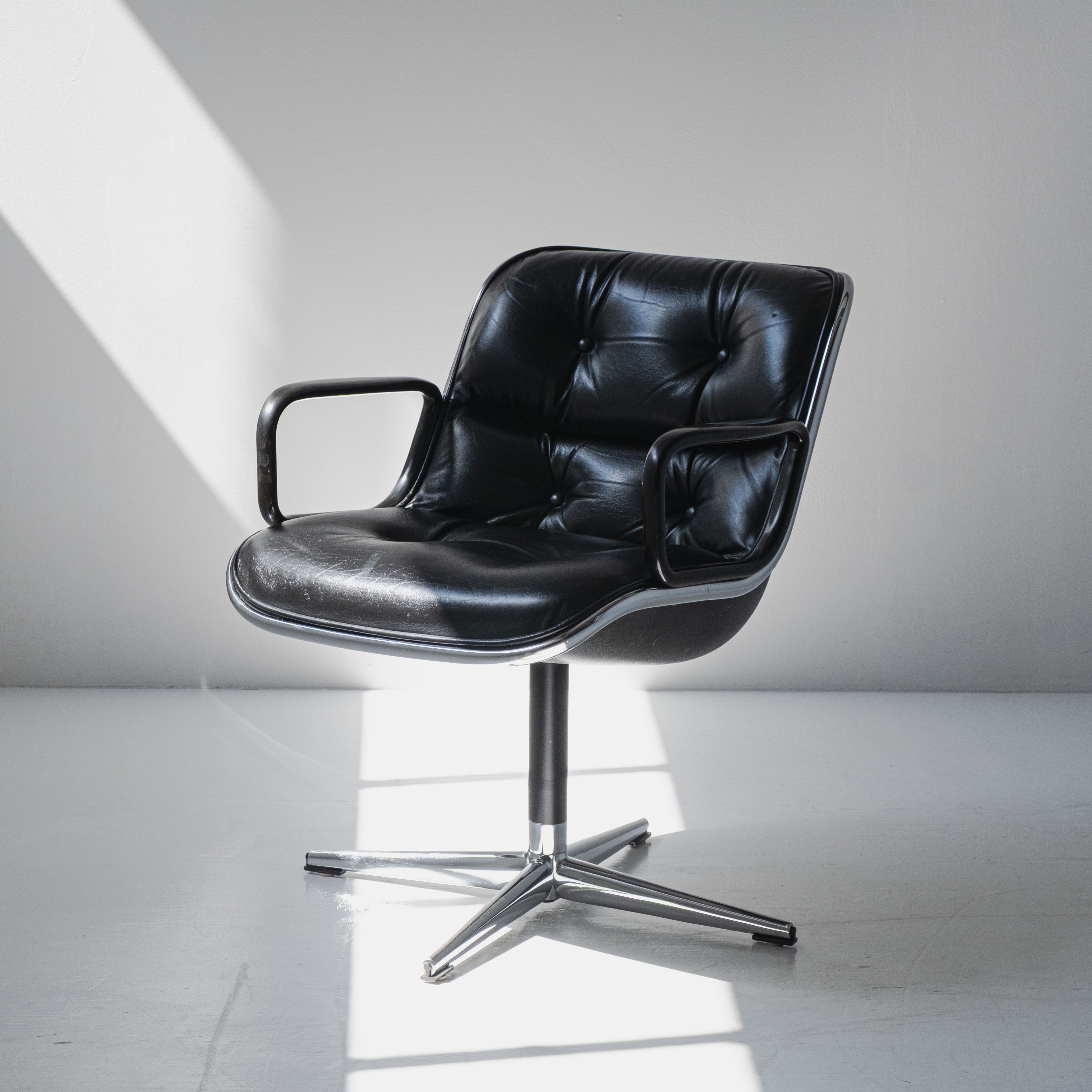 Chaise de bureau Executive de Charles Pollock pour Knoll