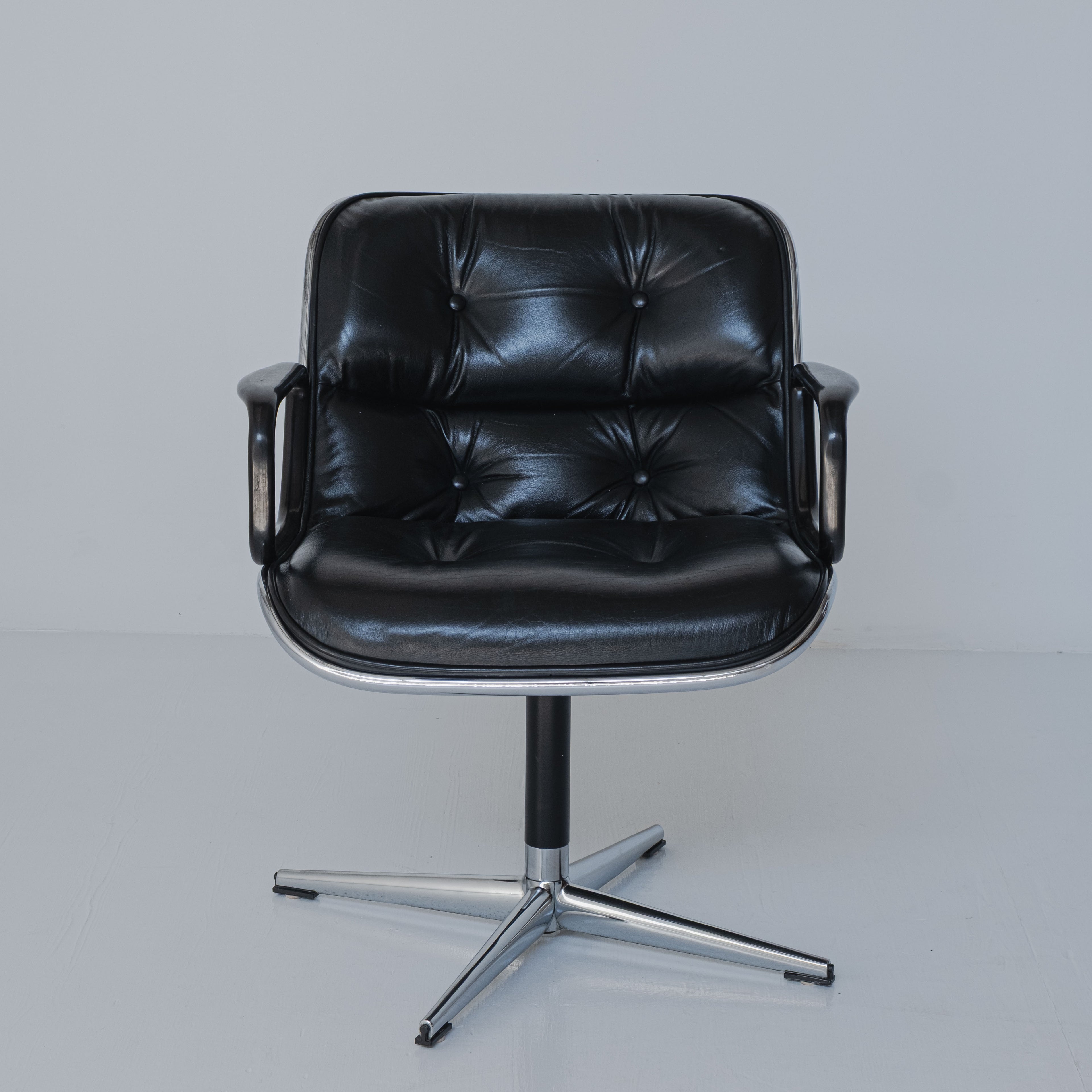 Chaise de bureau Executive de Charles Pollock pour Knoll