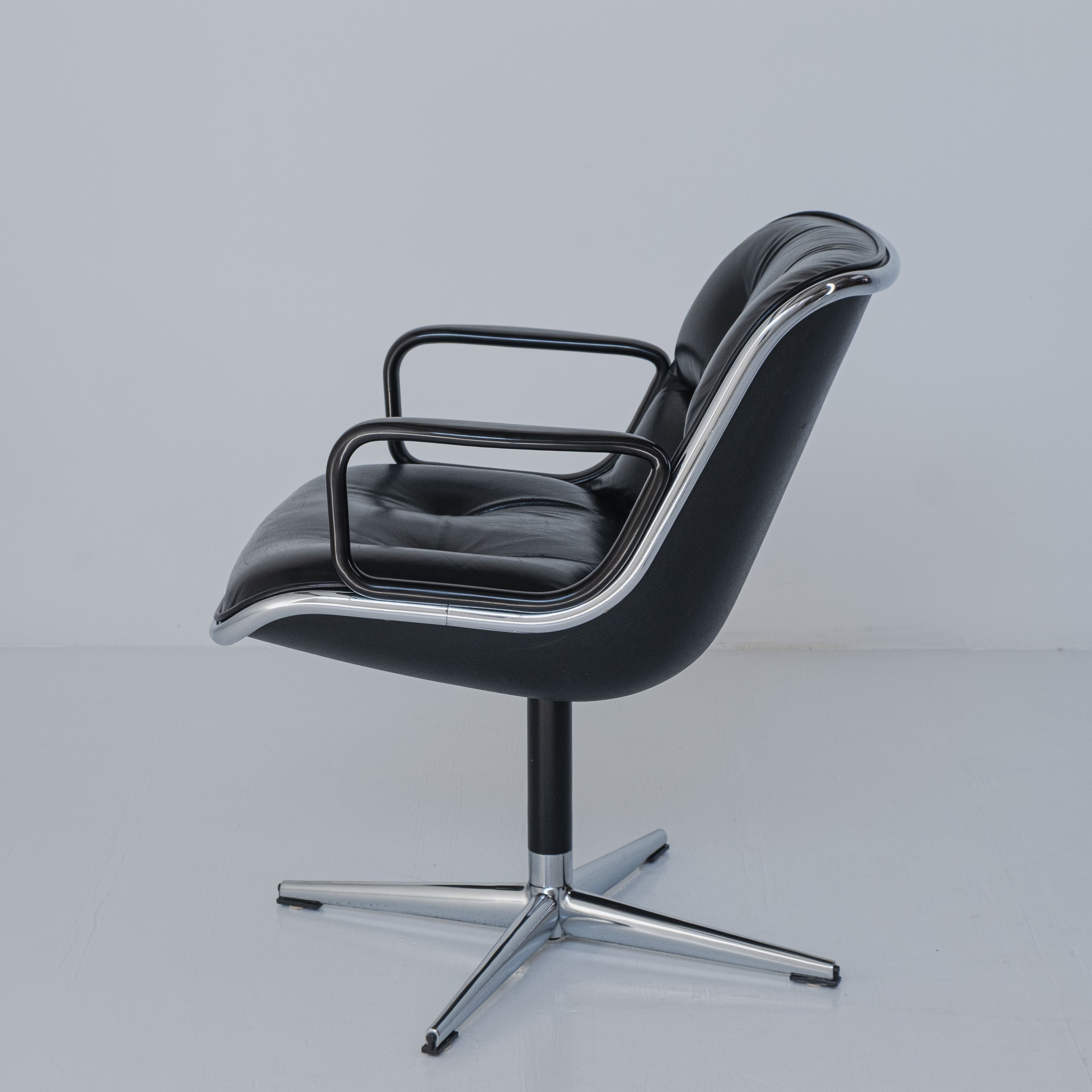 Chaise de bureau Executive de Charles Pollock pour Knoll