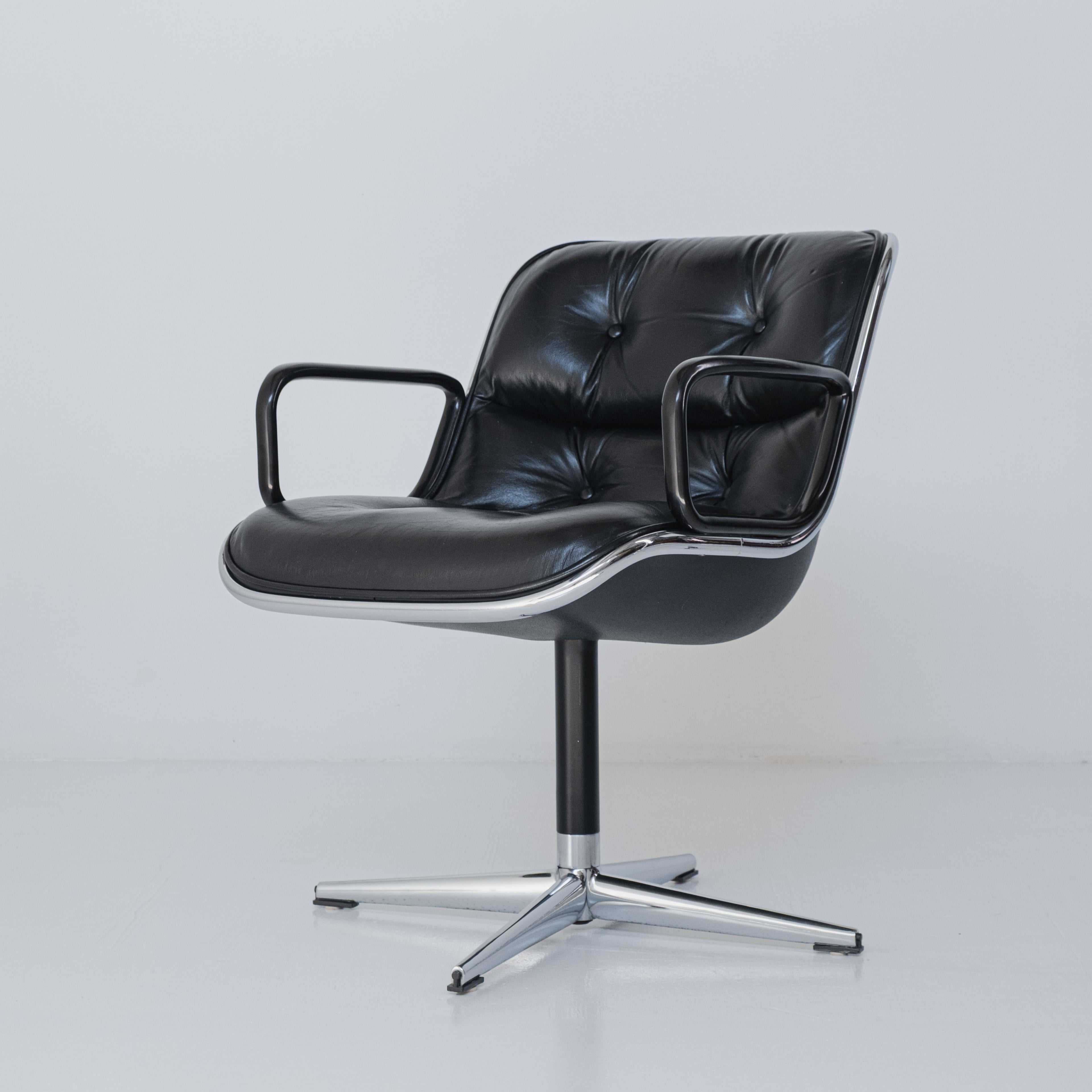 Chaise de bureau Executive de Charles Pollock pour Knoll