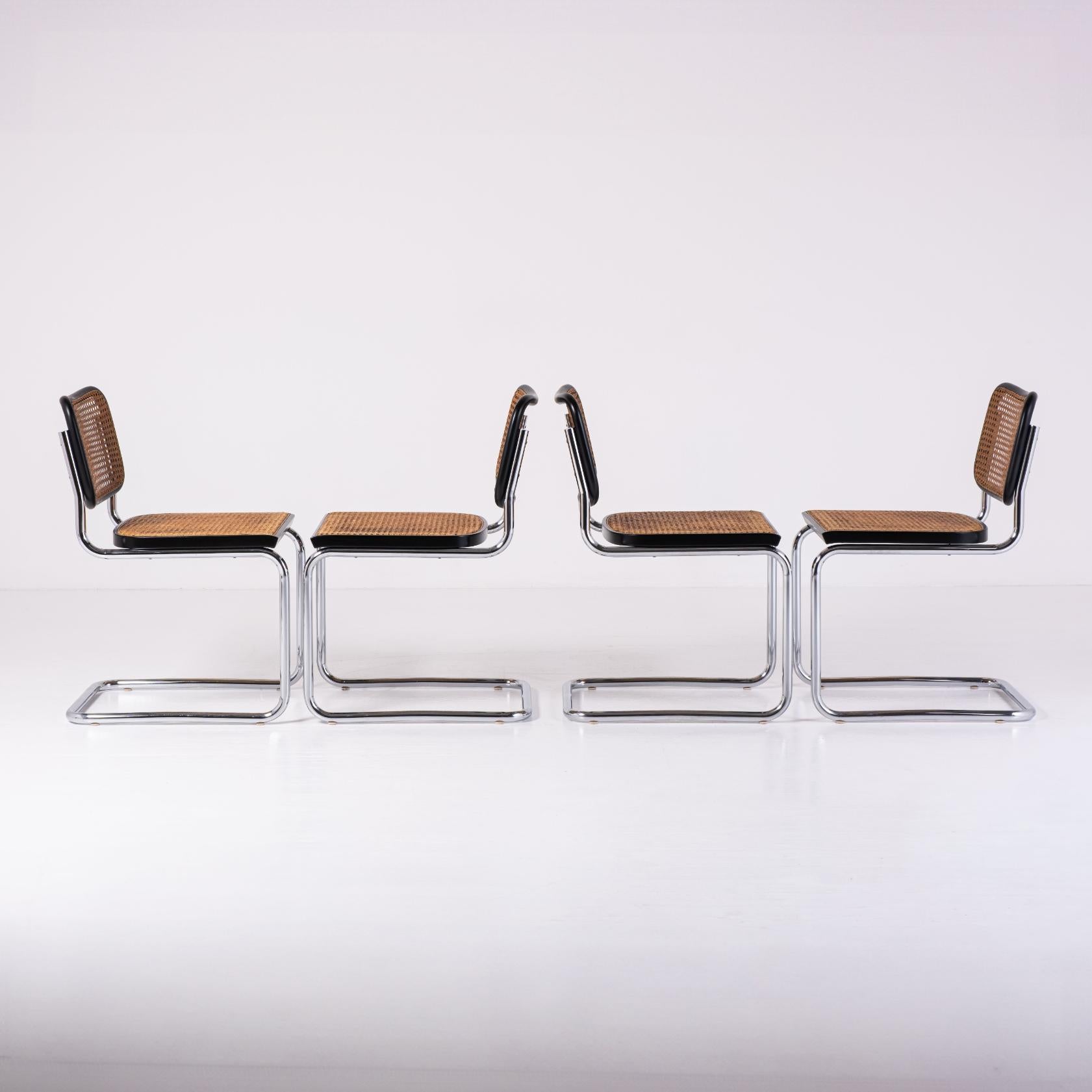 Lot de 4 chaises Cesca Chair de Marcel Breuer – Production Gavina