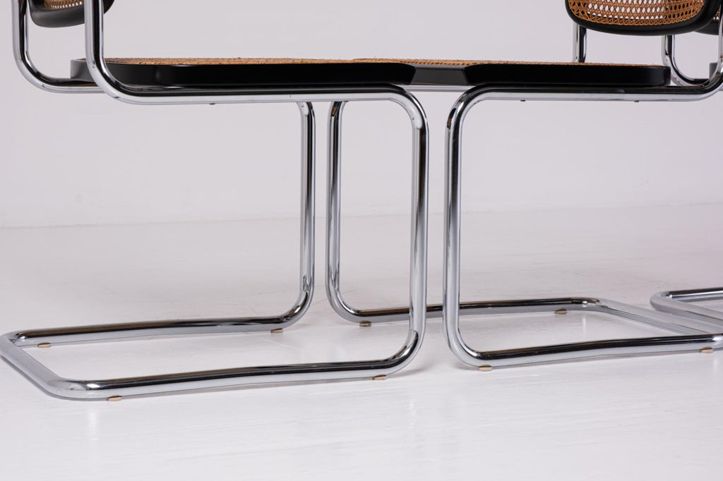 Lot de 4 chaises Cesca Chair de Marcel Breuer – Production Gavina