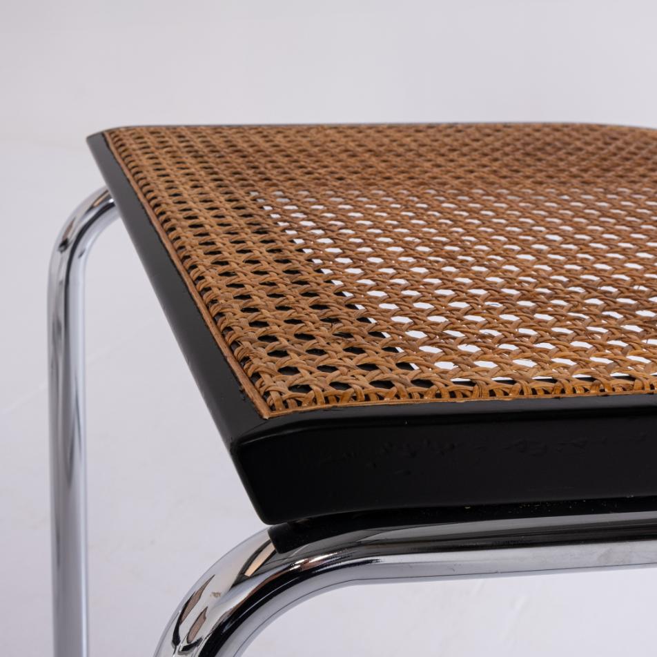 Set of 4 Cesca Chairs by Marcel Breuer – Gavina Production