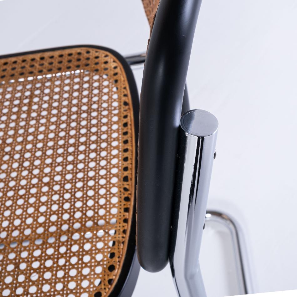 Lot de 4 chaises Cesca Chair de Marcel Breuer – Production Gavina