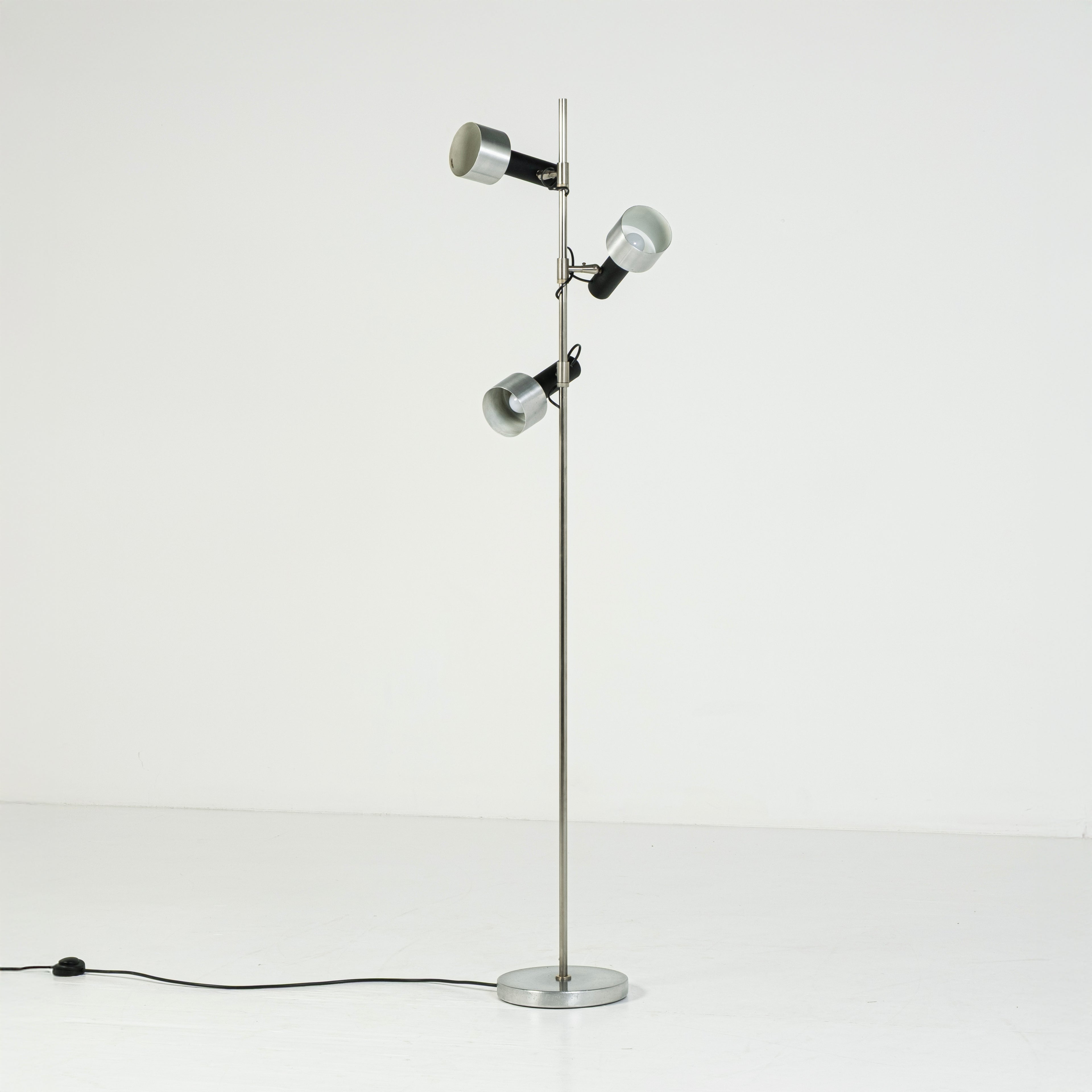 Lampada da terra a tre luci Stilux