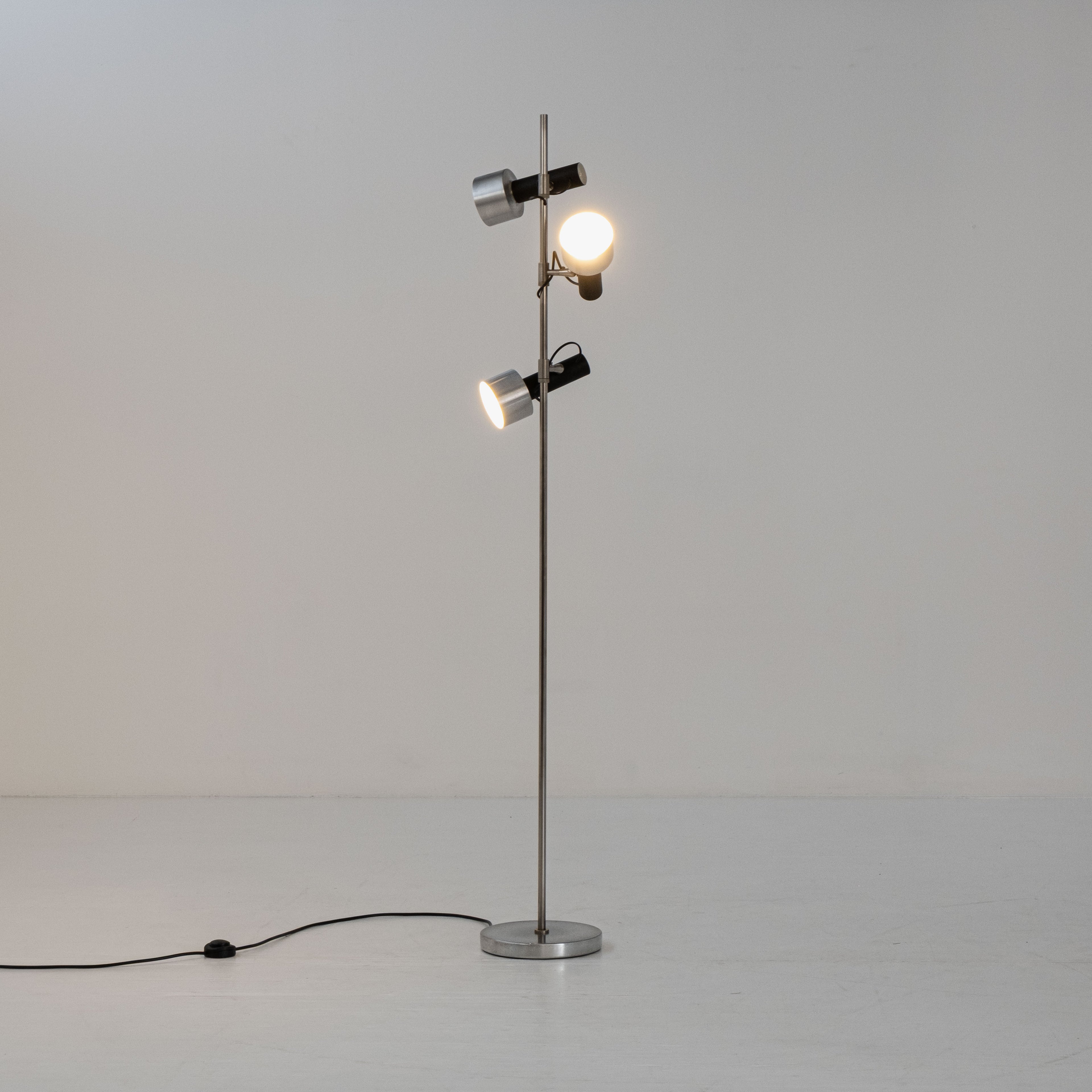 Lampada da terra a tre luci Stilux