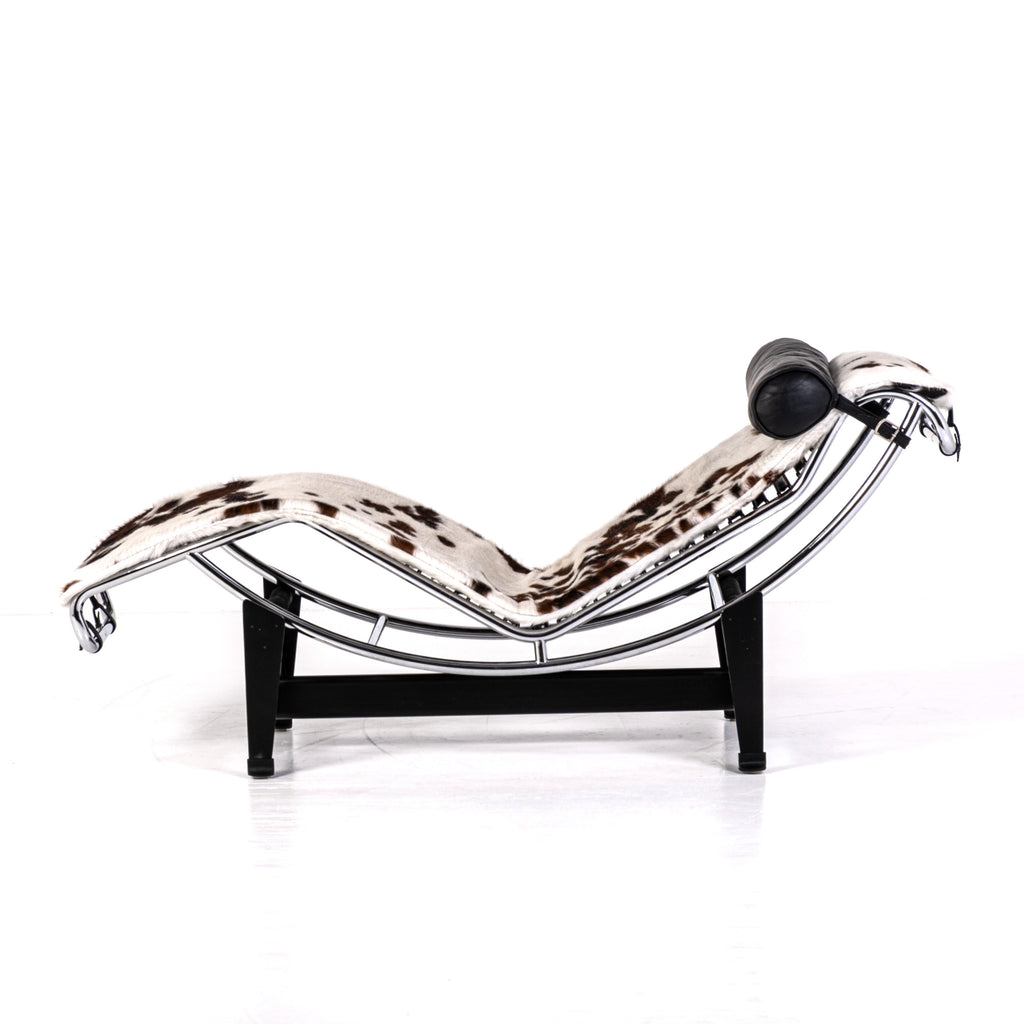 LC4 Chaise Longue by Le Corbusier, Pierre Jeanneret and Charlotte Perriand for Alivar