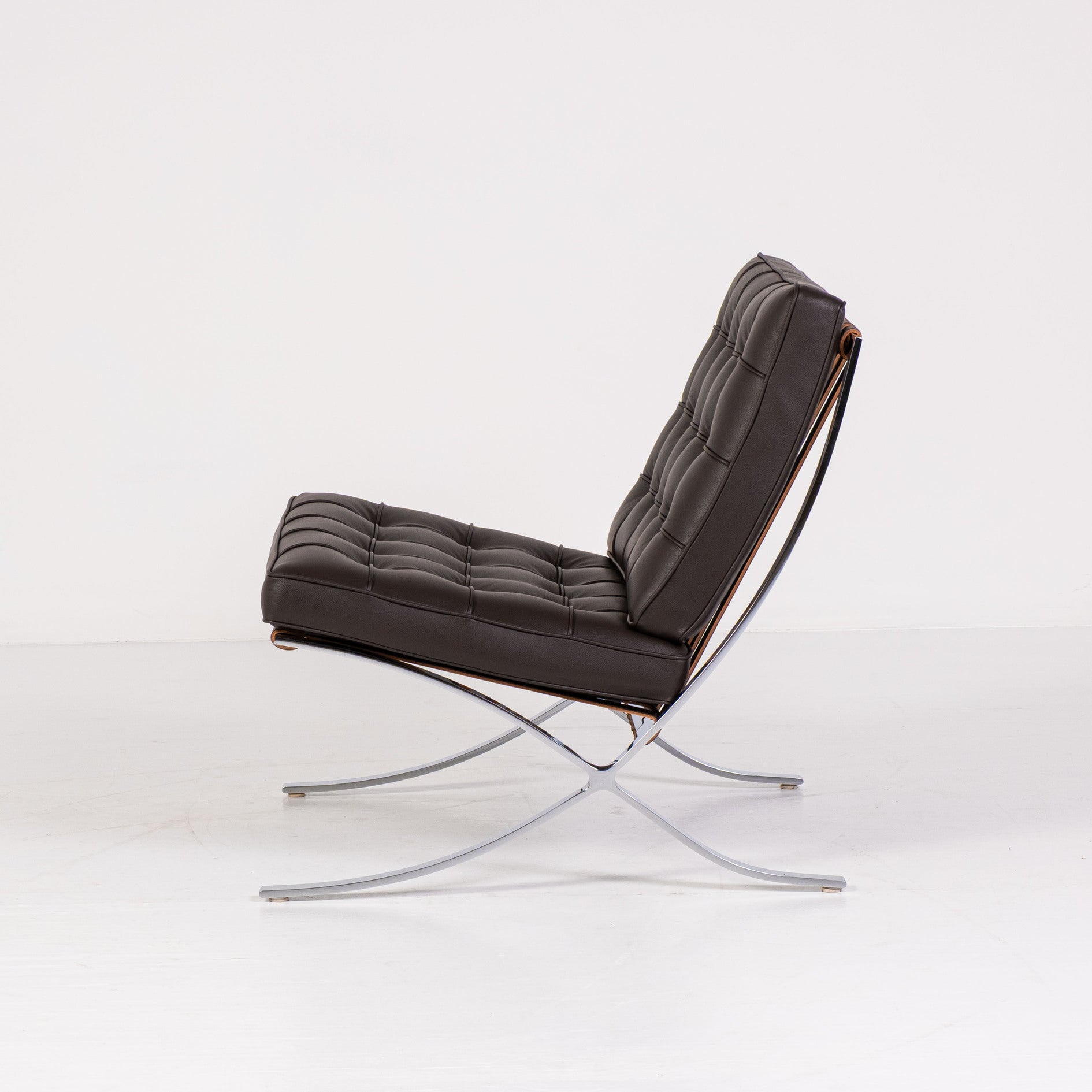 Poltrona Barcelona di Ludwig Mies van der Rohe e Lilly Reich per Knoll