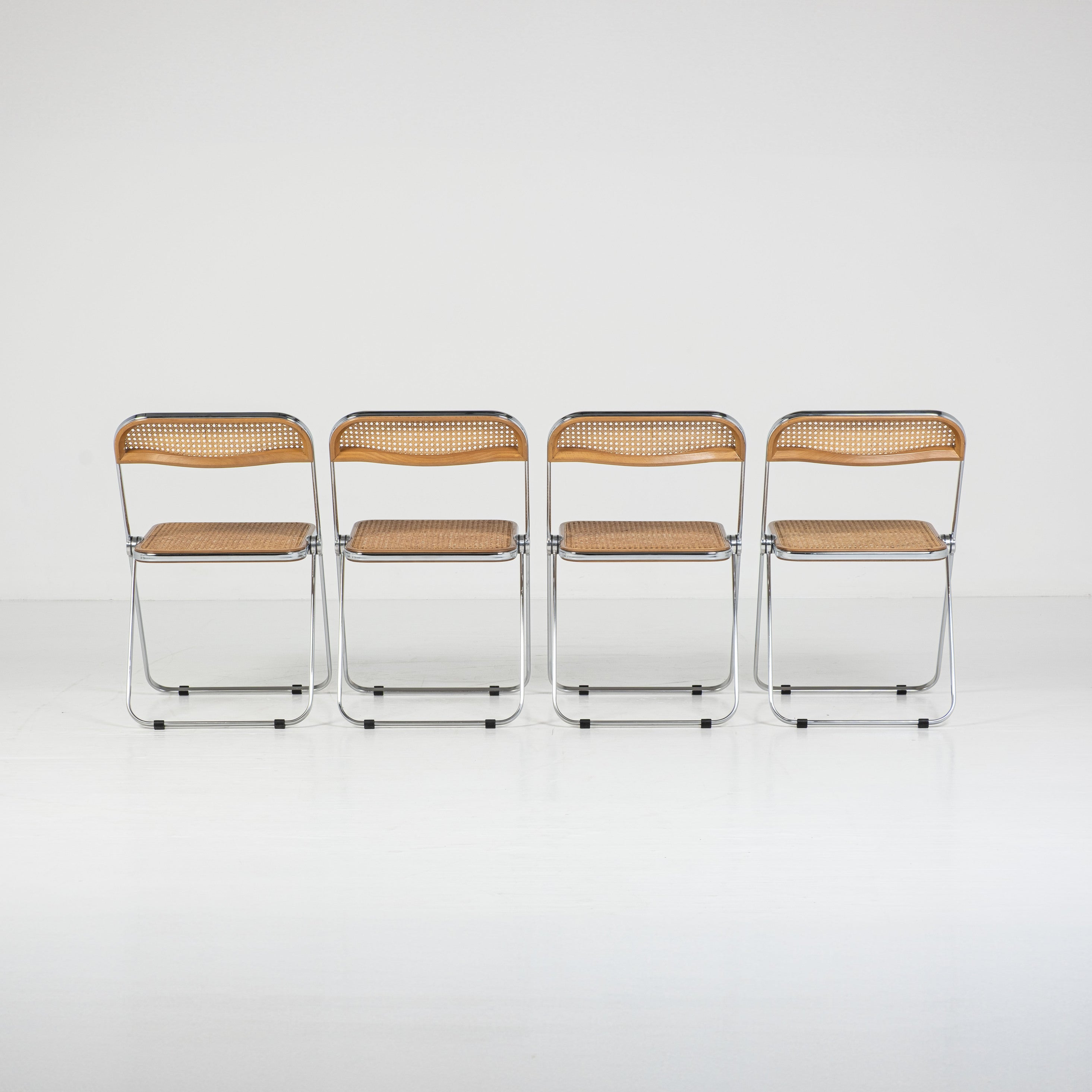 Set di 4 Sedie Plia Cané – Design Giancarlo Piretti per Anonima Castelli